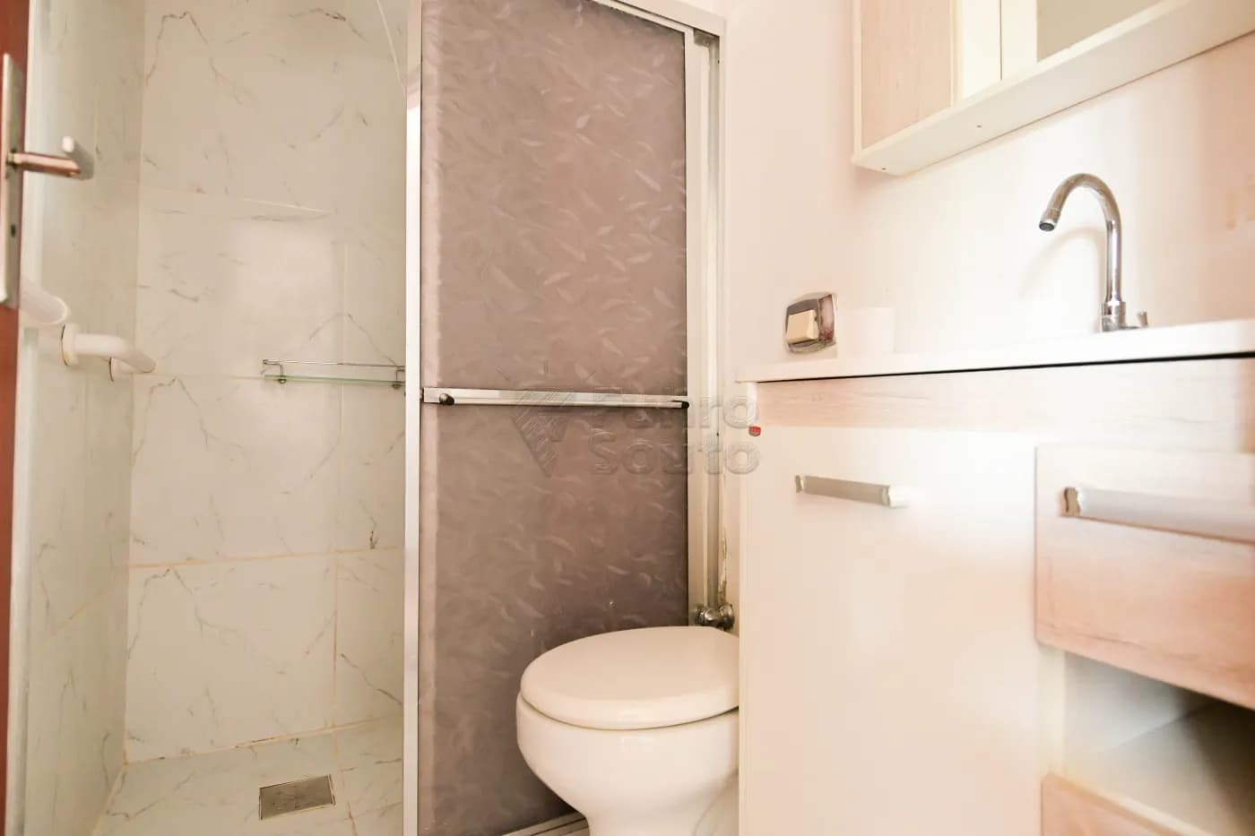 p58kr-pelotas-apartamento-padrao-centro-17-10-2024_11-02-38-10.webp