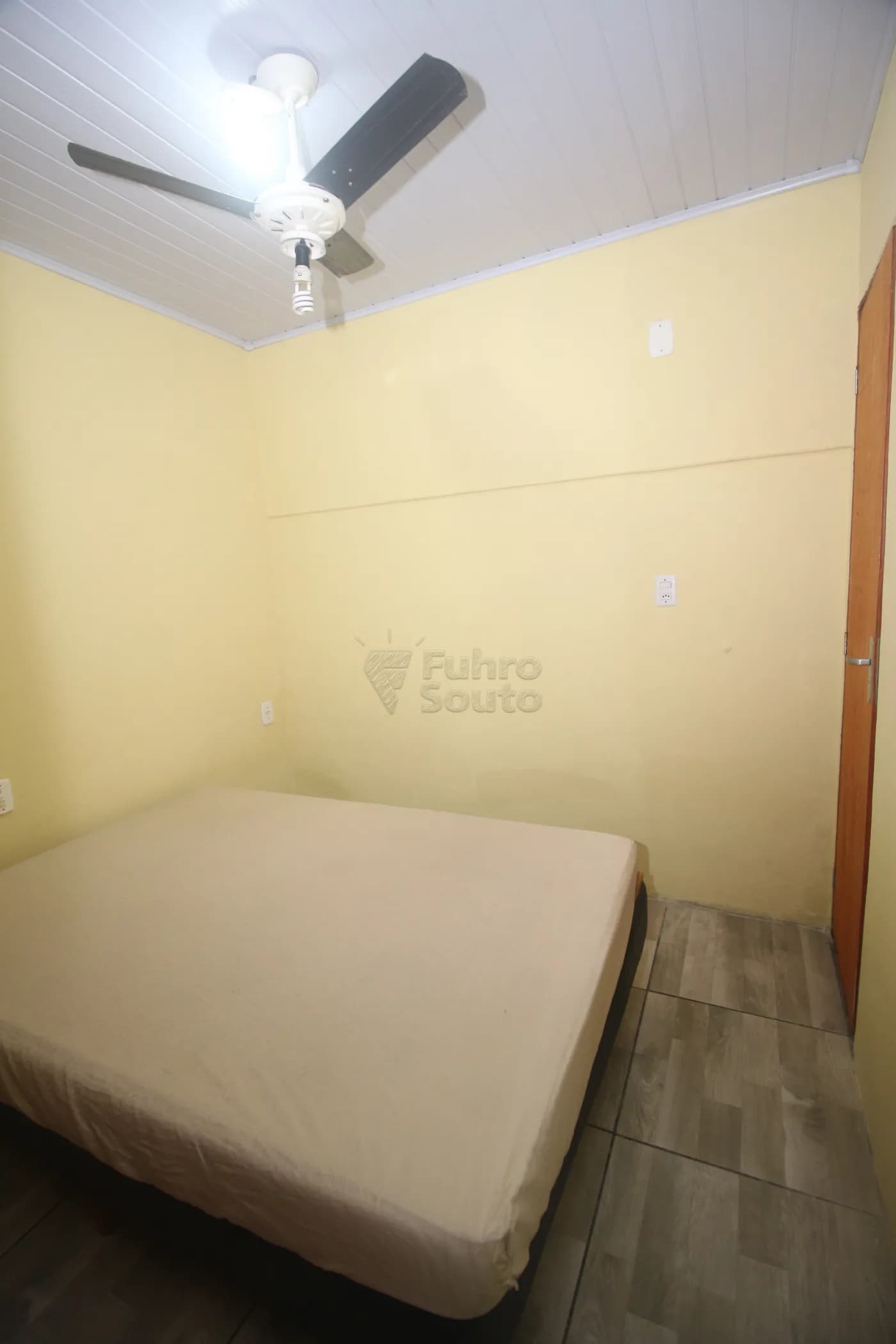 p5g7ol-pelotas-casa-padrao-centro-09-09-2025_01-27-13-23.webp