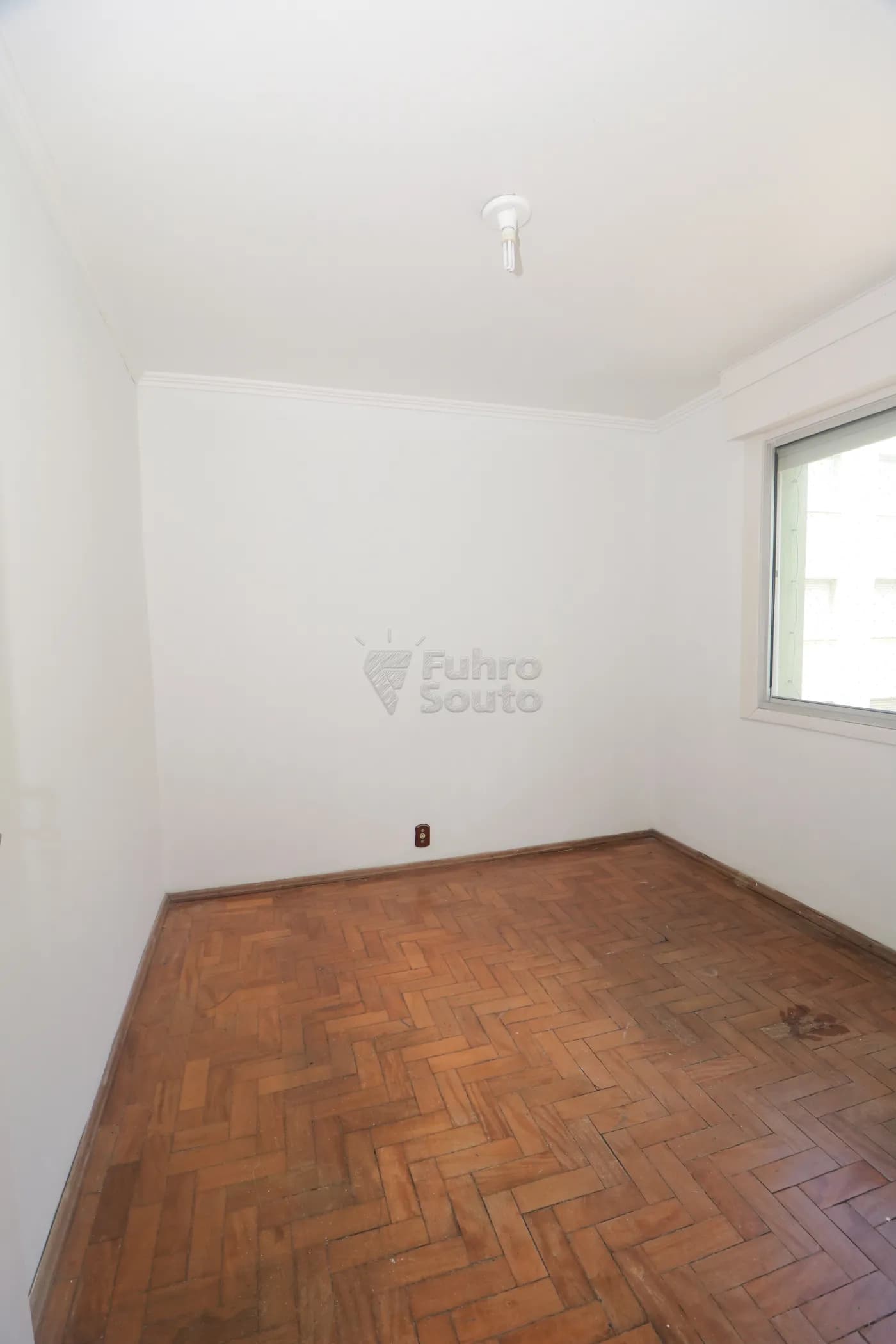 p8kpdo-pelotas-apartamento-padrao-centro-03-12-2025_23-53-46-21.webp