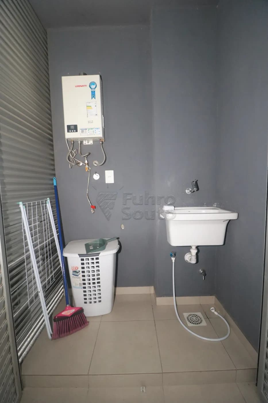 pe9g44-pelotas-apartamento-padrao-centro-22-05-2026_21-12-11-6a10f0db7e439.webp