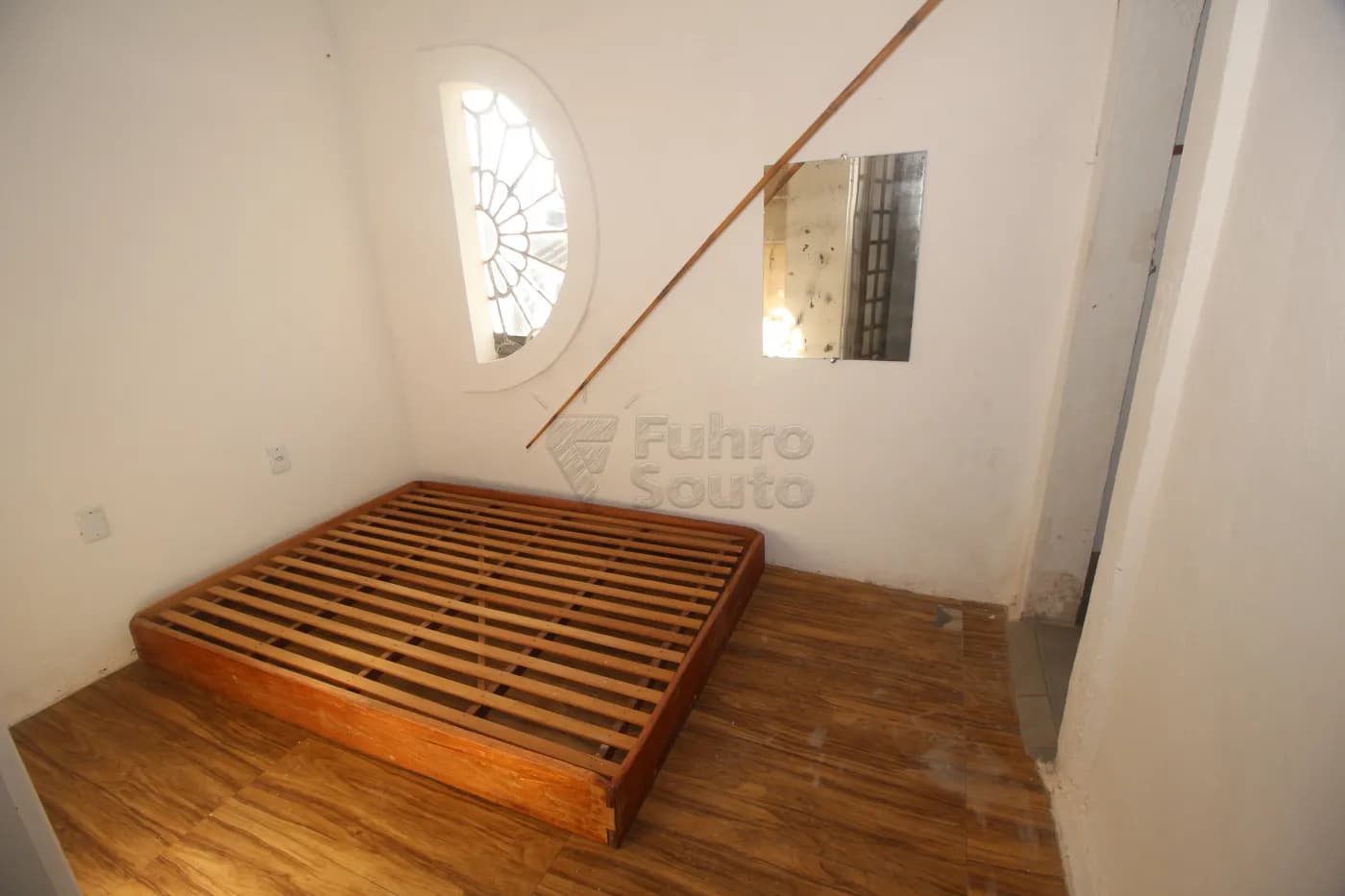 pelotas-apartamento-fora-de-condominio-centro-04-07-2025_21-48-09-18.webp
