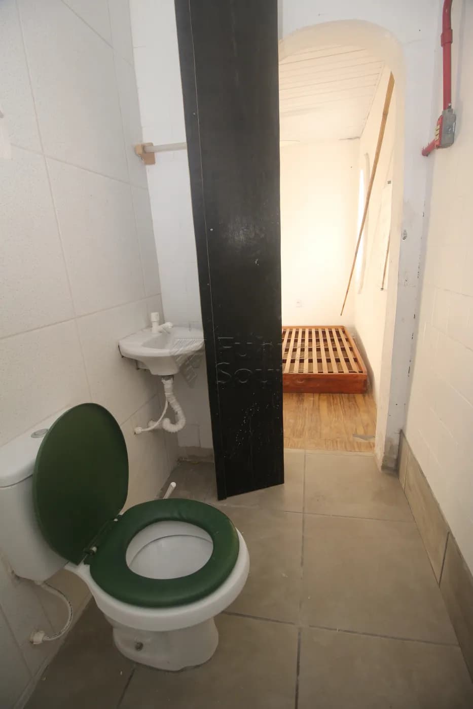 pelotas-apartamento-fora-de-condominio-centro-04-07-2025_21-48-15-23.webp