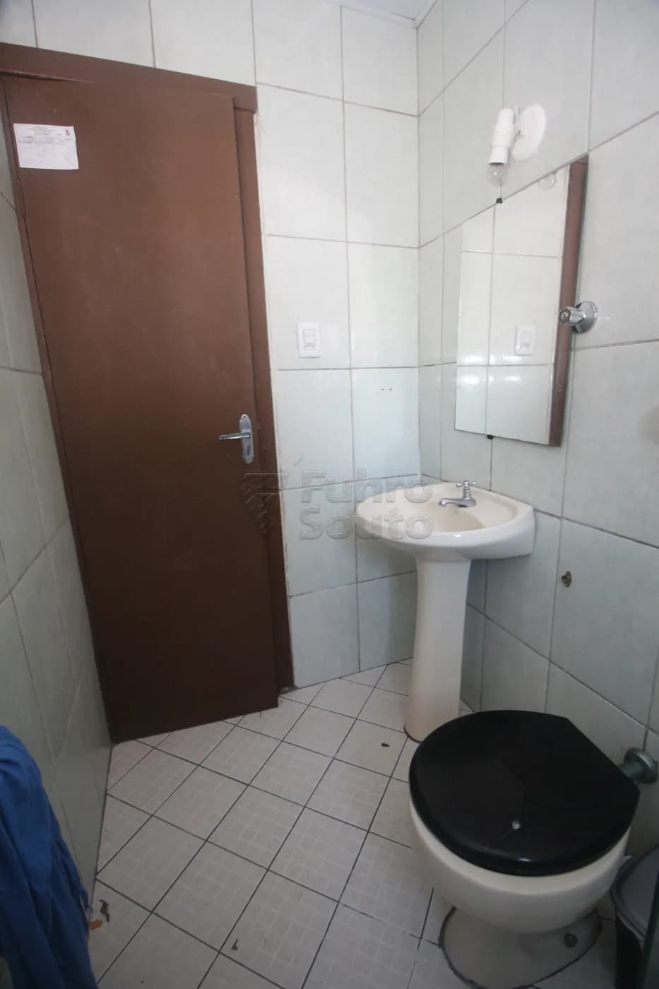pelotas-apartamento-fora-de-condominio-centro-04-07-2025_21-48-35-40.webp