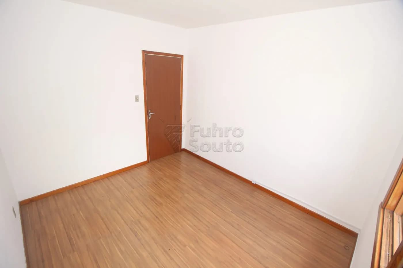pelotas-apartamento-padrao-centro-13-12-2024_11-57-50-5.webp