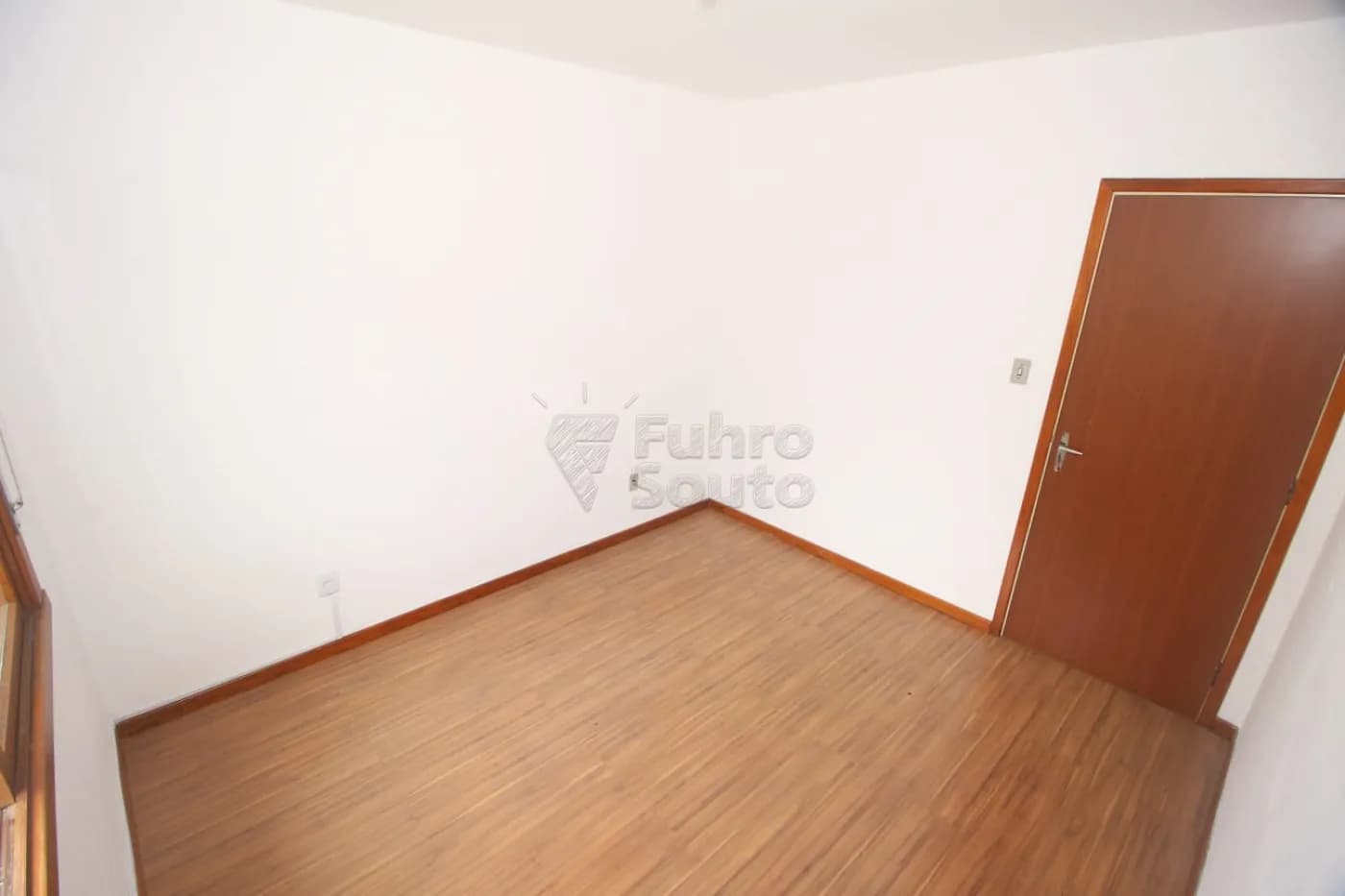 pelotas-apartamento-padrao-centro-13-12-2024_11-57-50-6.webp