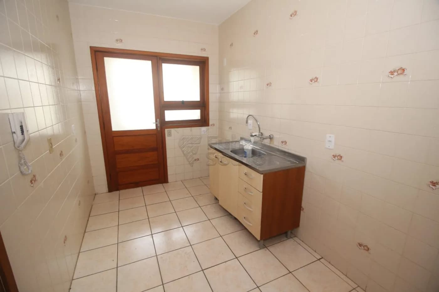 pelotas-apartamento-padrao-centro-13-12-2024_11-57-54-14.webp