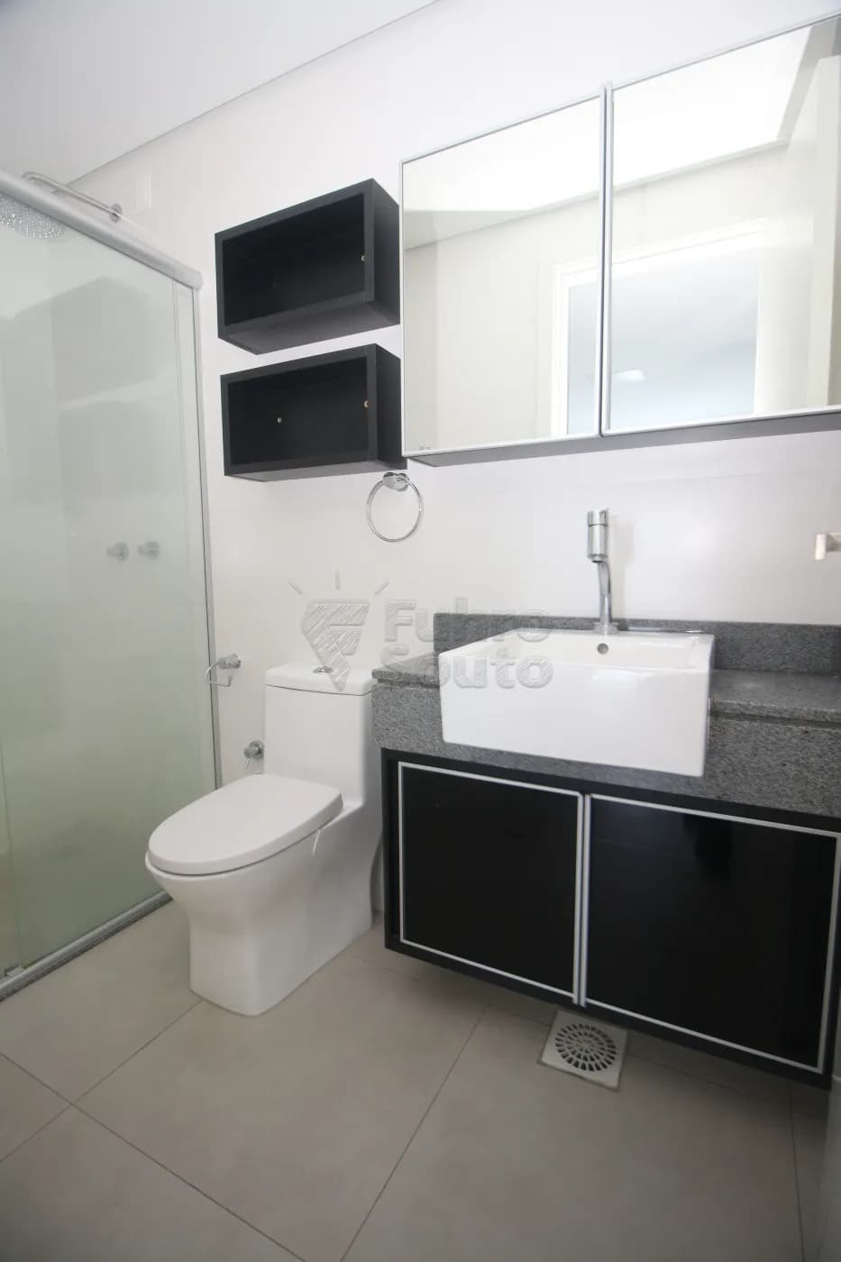 pelotas-apartamento-padrao-centro-19-03-2025_00-15-17-14.webp