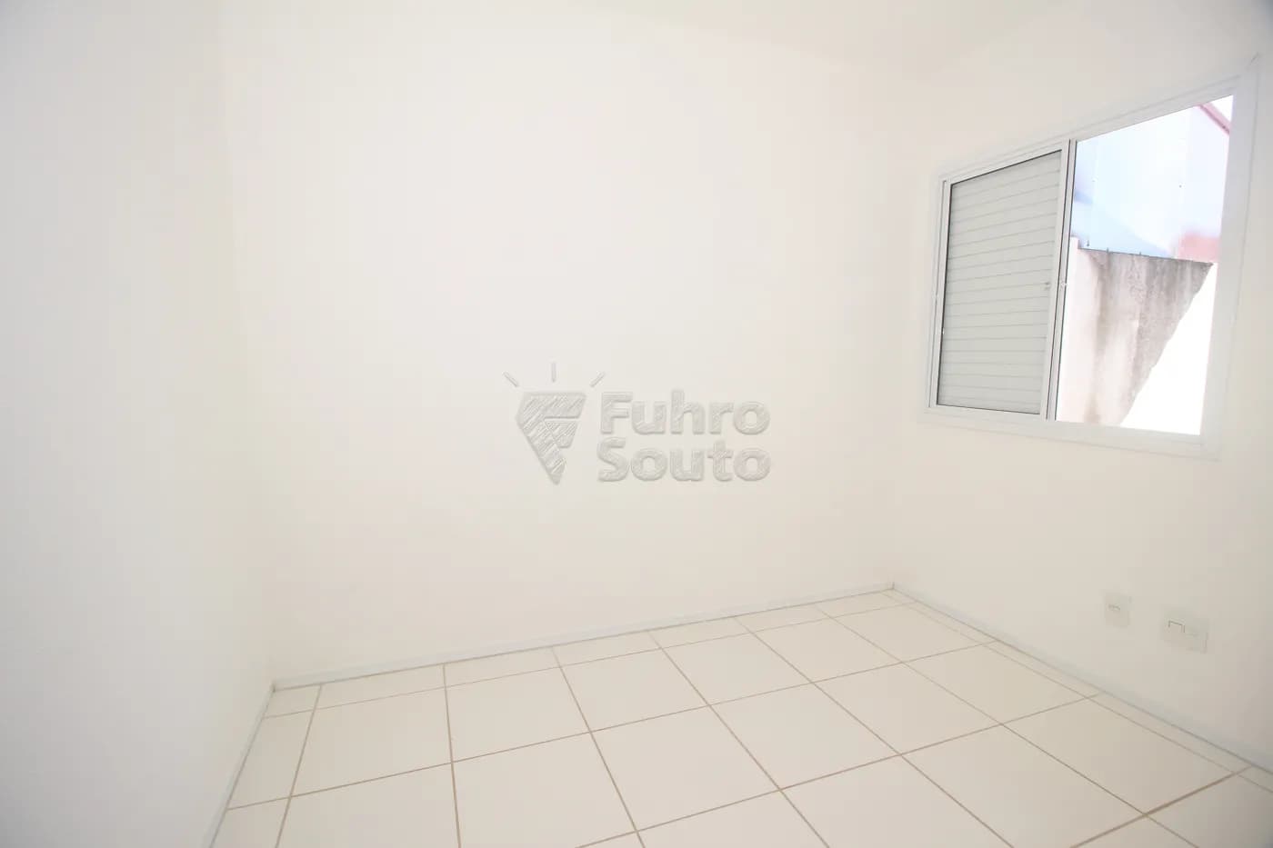 pelotas-casa-condominio-areal-02-07-2025_22-03-59-15.webp