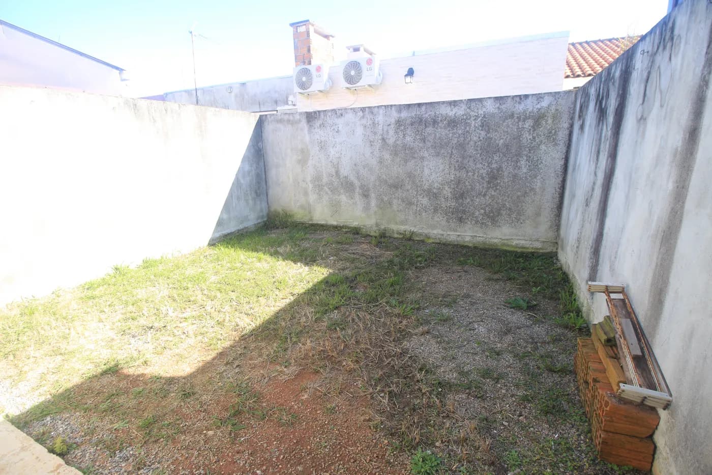 pelotas-casa-condominio-areal-02-07-2025_22-04-04-19.webp
