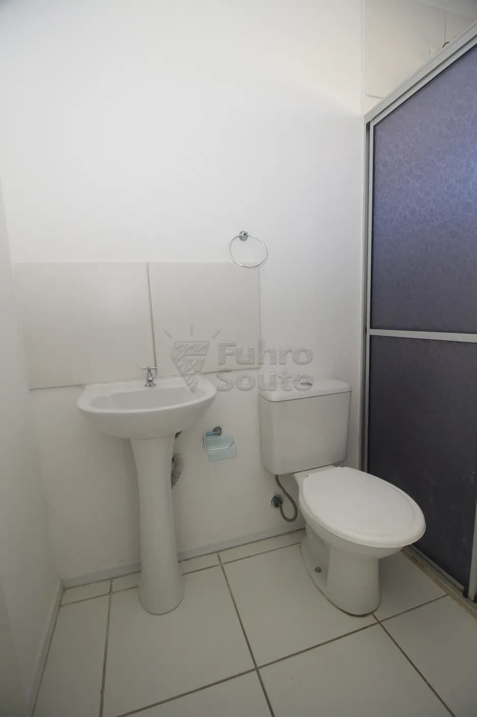 pelotas-casa-condominio-areal-02-07-2025_22-04-11-24.webp