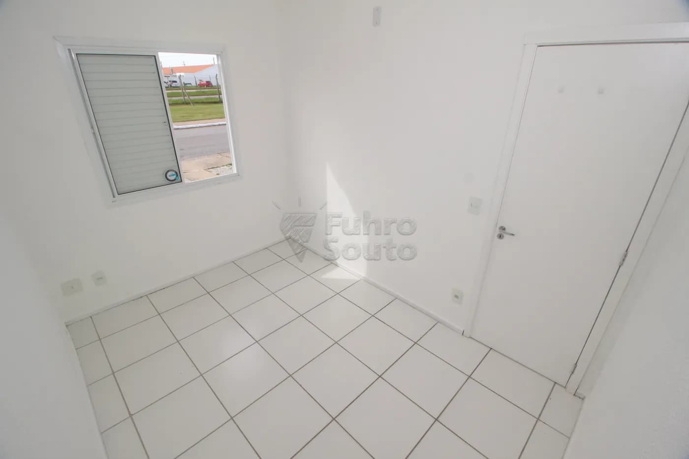 pelotas-casa-condominio-areal-17-05-2025_02-14-32-10.webp