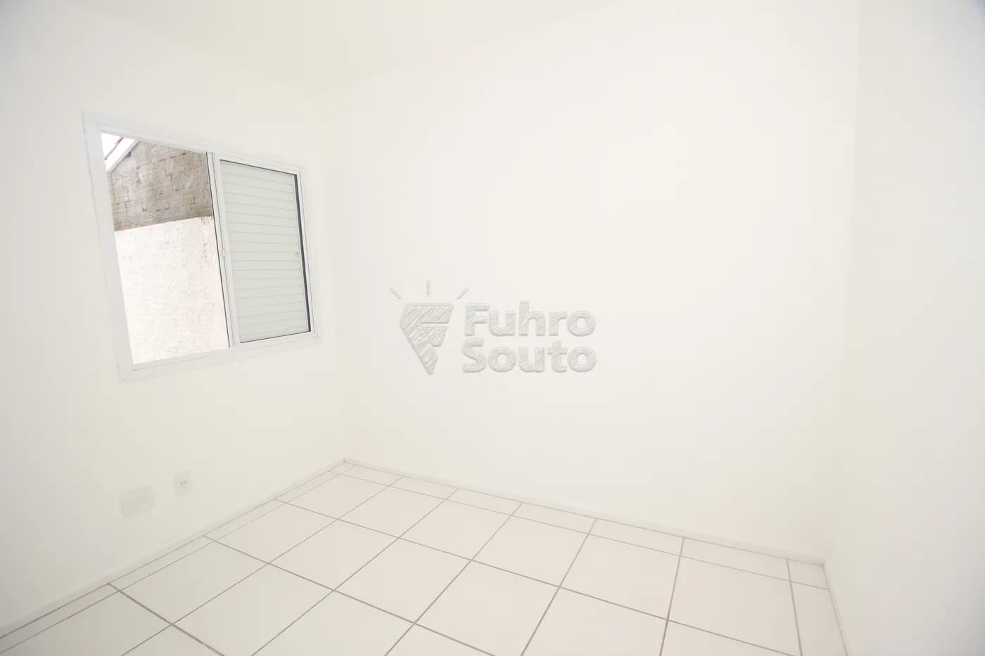 pelotas-casa-condominio-areal-17-05-2025_02-14-36-14.webp
