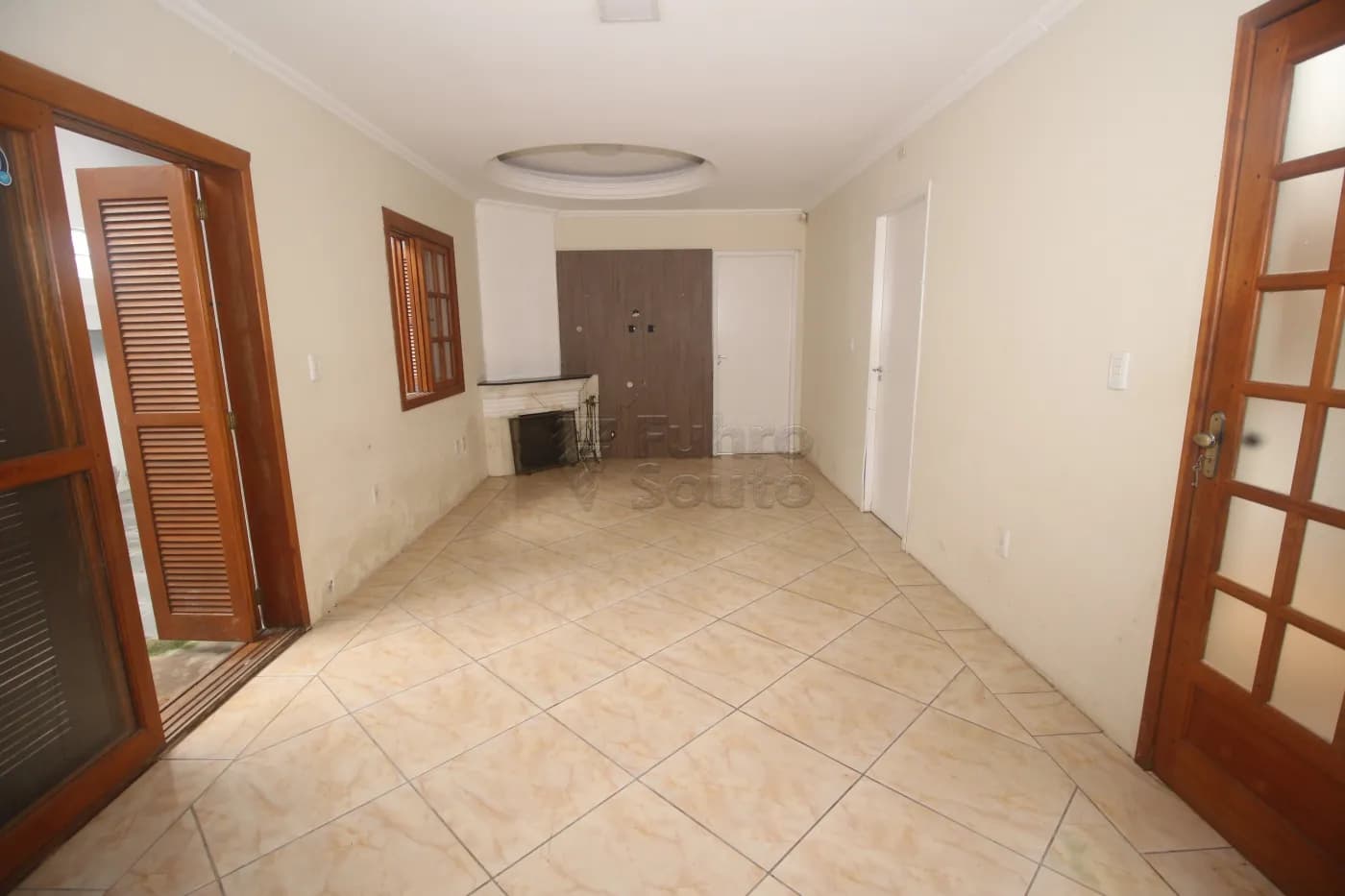 pelotas-casa-padrao-tres-vendas-12-07-2025_16-29-30-7.webp