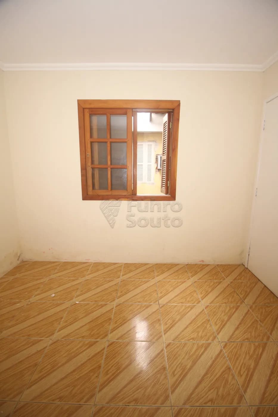 pelotas-casa-padrao-tres-vendas-12-07-2025_16-29-33-10.webp