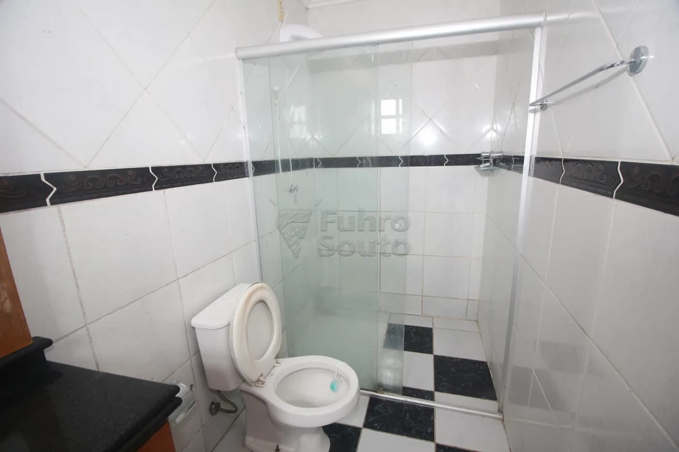pelotas-casa-padrao-tres-vendas-12-07-2025_16-29-45-20.webp