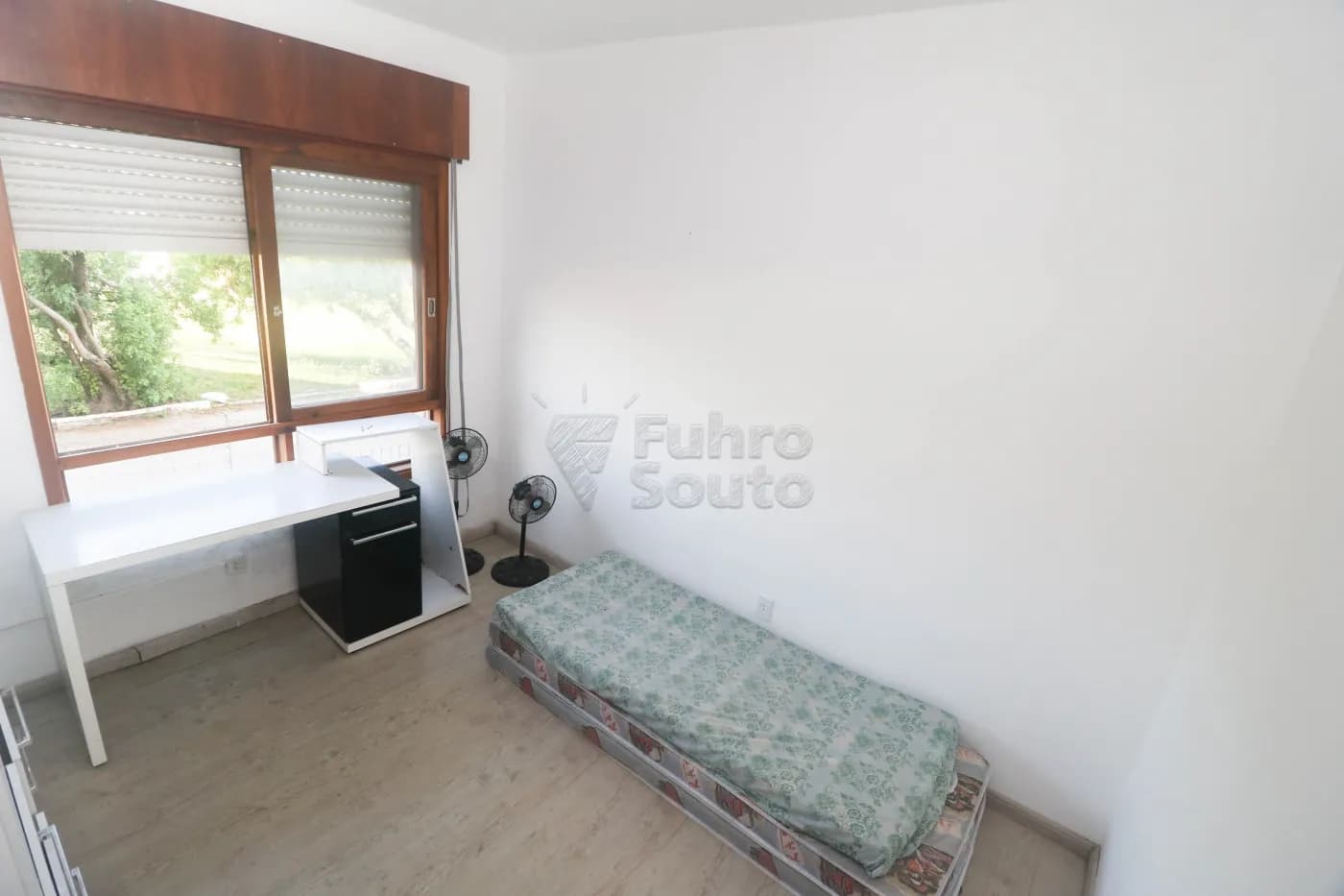 pkui2q-pelotas-apartamento-padrao-centro-13-12-2025_01-22-39-693cea0f1dce3.webp