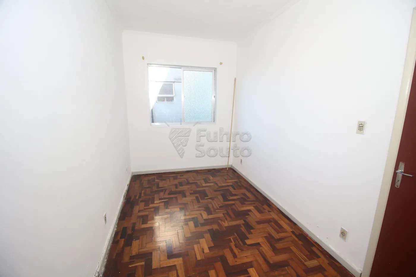 plxku-pelotas-apartamento-padrao-centro-23-01-2025_21-54-02-4.webp
