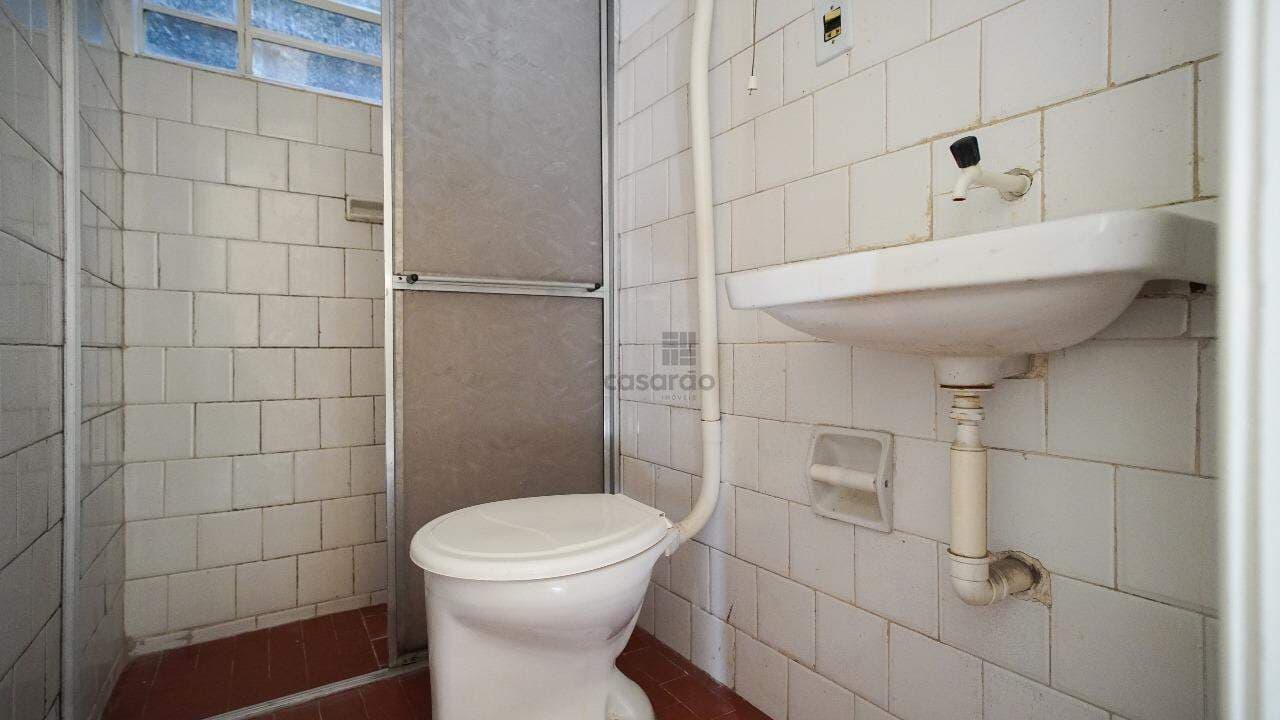 pp1lem8-apartamento-2-quartos-no-pelotas-banheiro-social.jpg