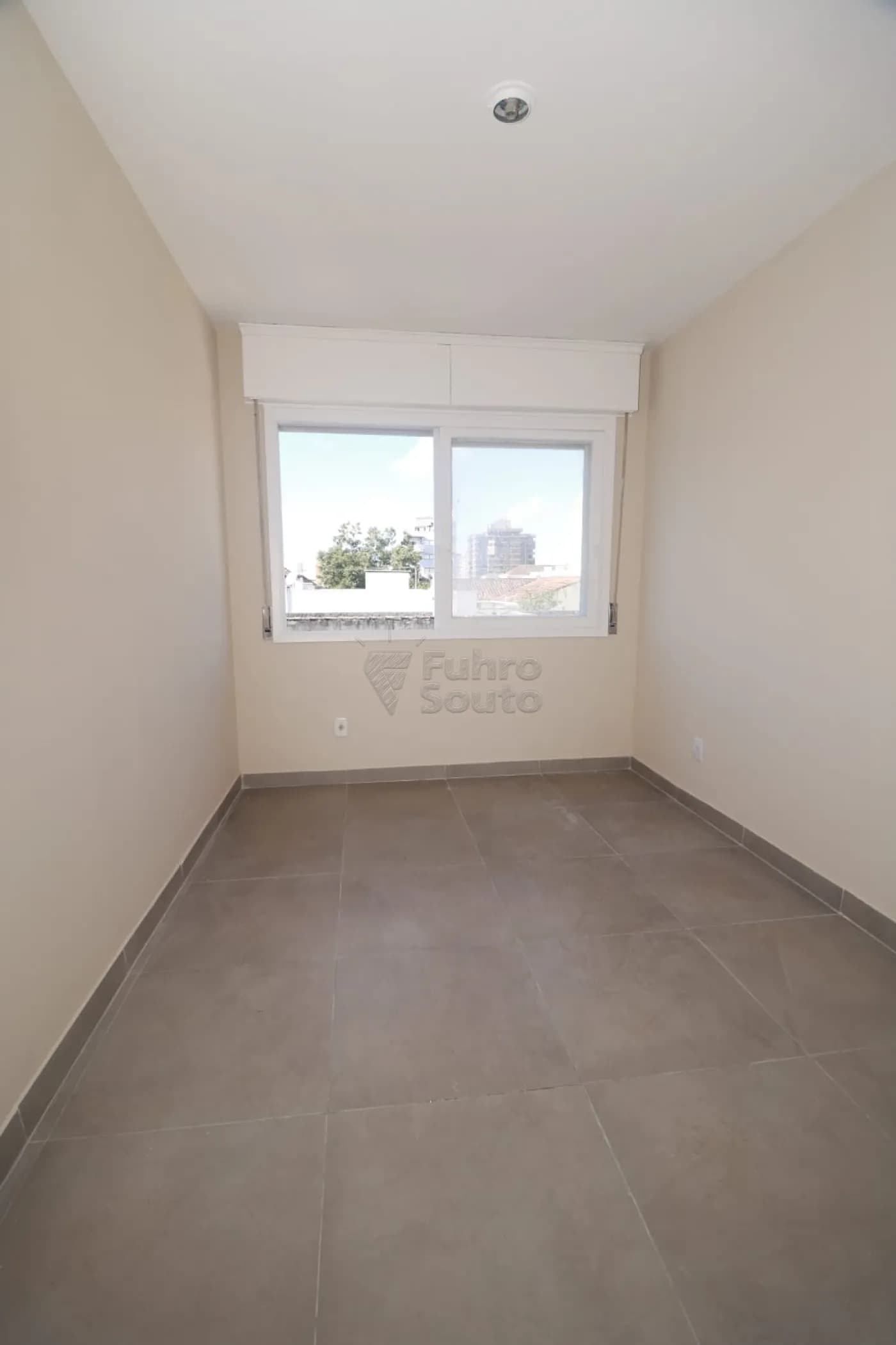 ps2f1-pelotas-apartamento-padrao-centro-21-05-2026_18-00-14-6a0f725e16440.webp