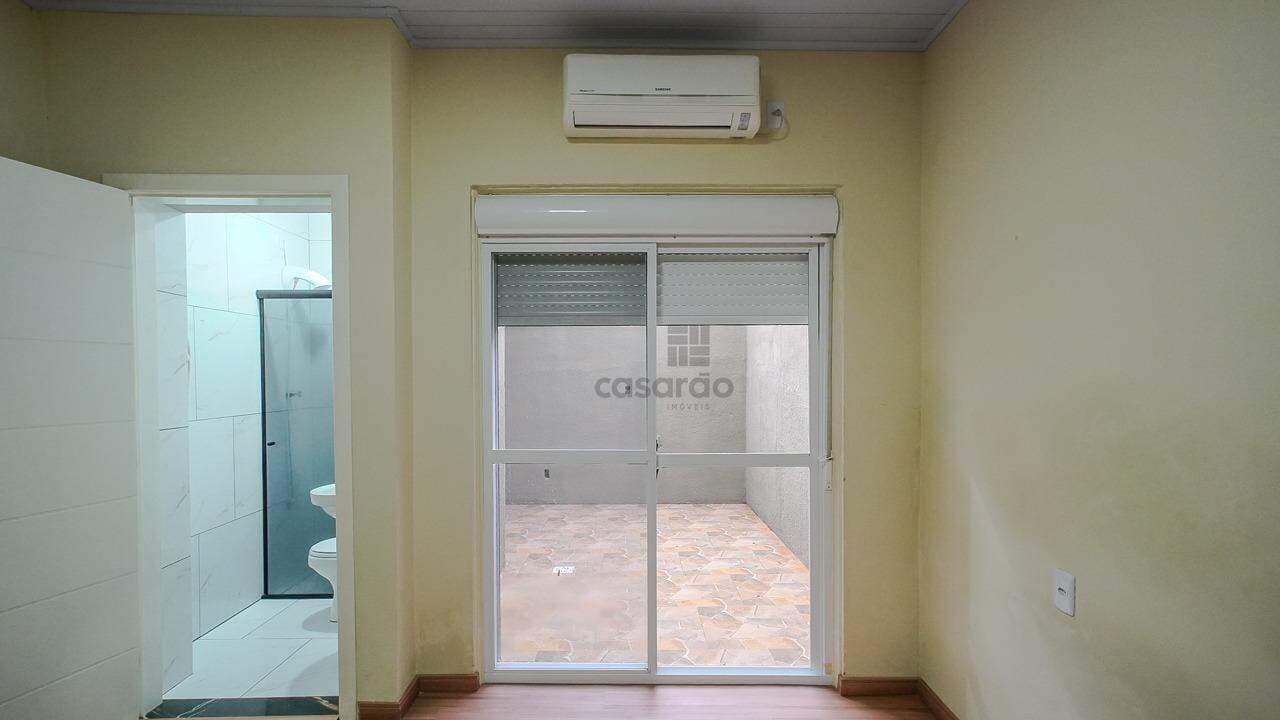 pt5tya-apartamento-2-quartos-no-pelotas-patio-fundos.jpg