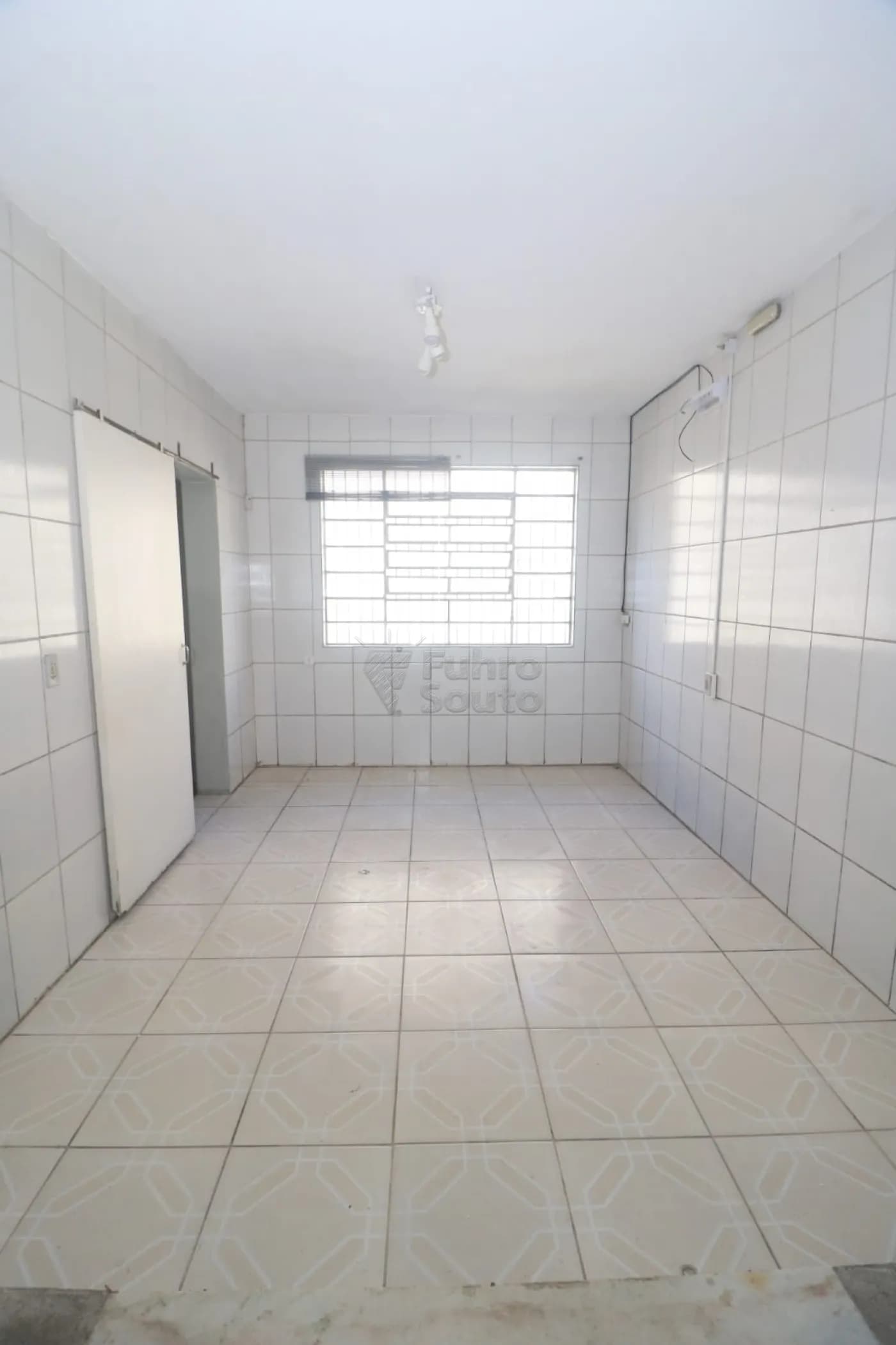 ptlr6-pelotas-casa-padrao-centro-16-03-2026_15-37-37-69b84df12a6e6.webp