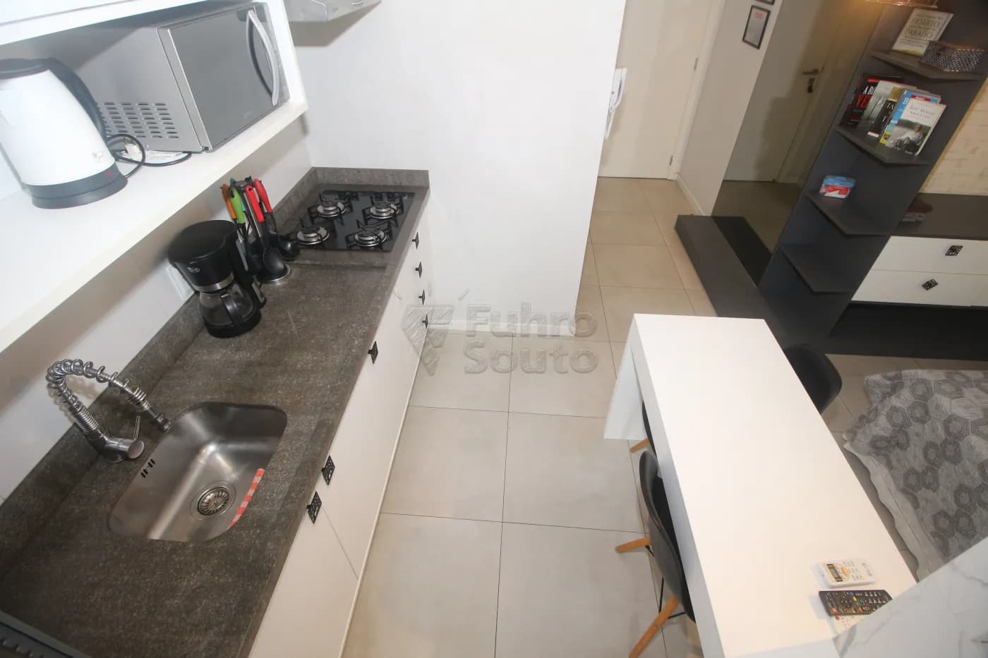 pw8n1w-pelotas-apartamento-loft-studio-centro-31-05-2025_09-36-54-15.webp