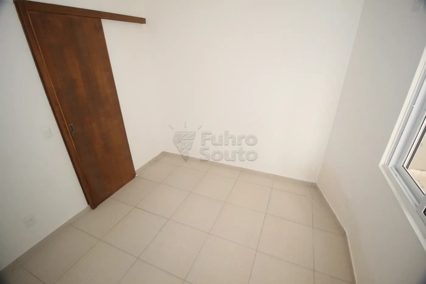 pwx5x4-pelotas-apartamento-padrao-centro-29-08-2024_23-47-26-10.webp