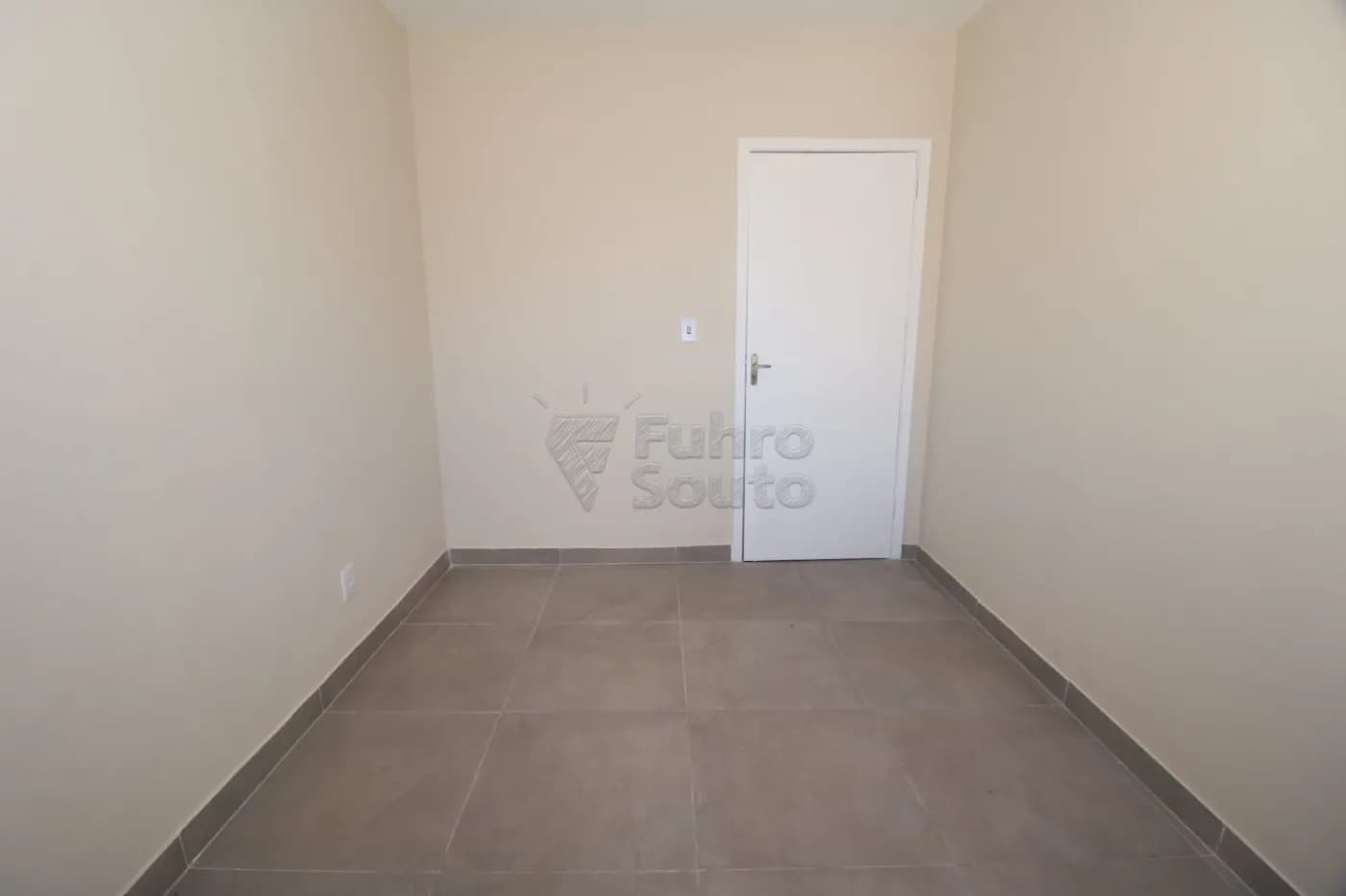 px18uq-pelotas-apartamento-padrao-centro-21-05-2026_18-00-17-6a0f726185a2b.webp