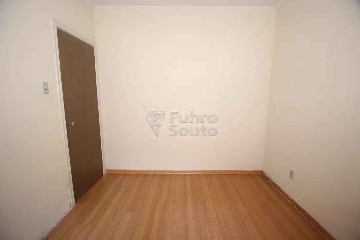 q2xp4c-pelotas-apartamento-padrao-centro-24-04-2025_02-24-28-8.webp