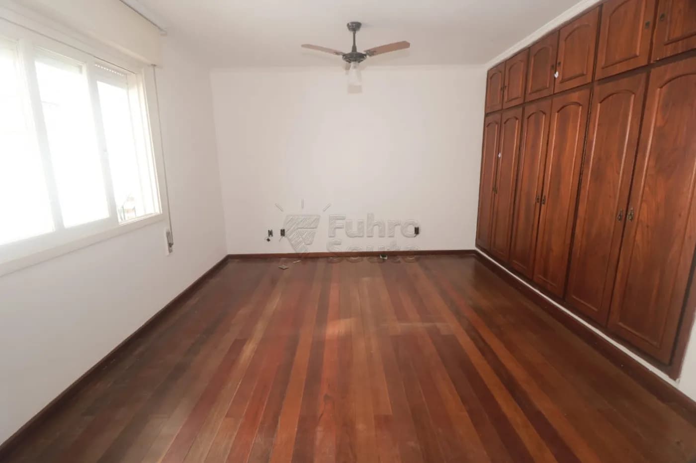 q2ypfp-pelotas-casa-padrao-centro-03-03-2026_13-53-48-69a7121ced495.webp