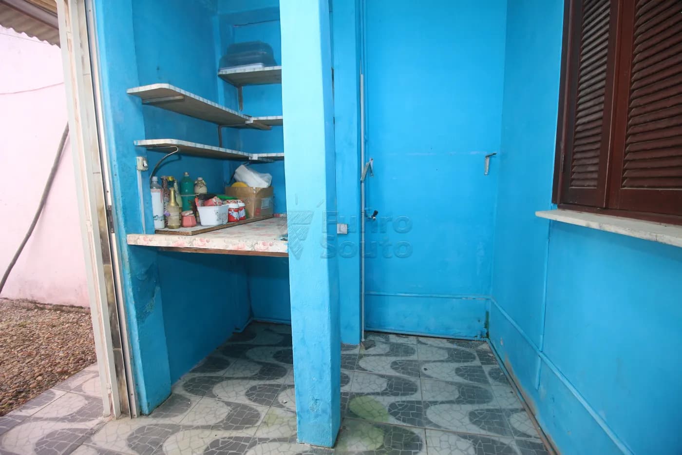 q3kj57-pelotas-casa-padrao-sao-goncalo-15-10-2025_00-45-20-37.webp