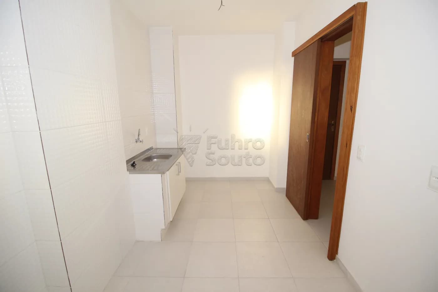 q5lsdg-pelotas-apartamento-padrao-centro-28-05-2024_22-29-37-12.webp