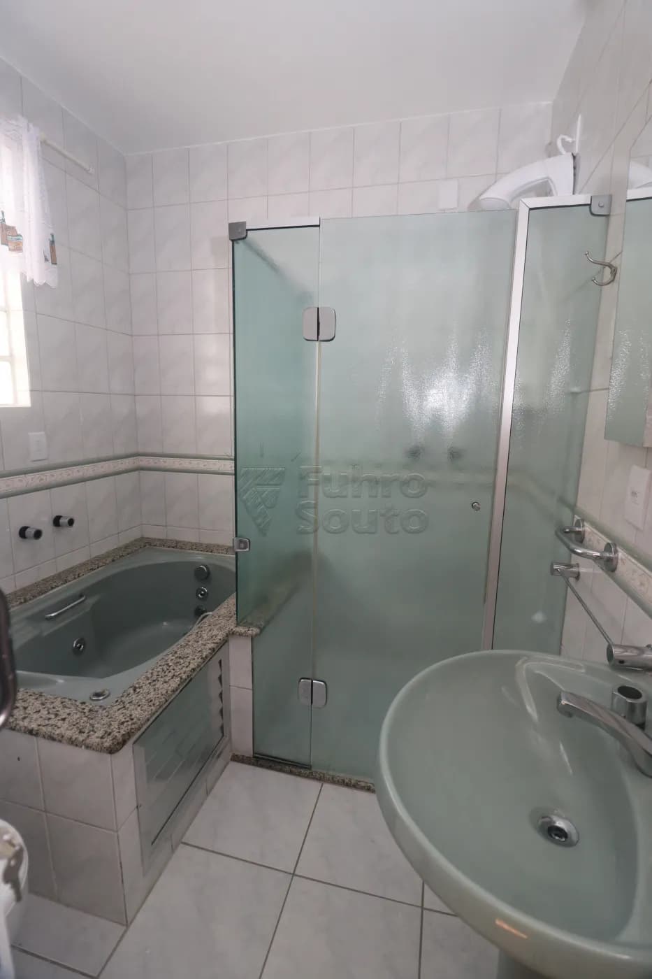 q6xrd-pelotas-apartamento-padrao-centro-10-07-2026_13-54-00-6a5123a83ae78.webp