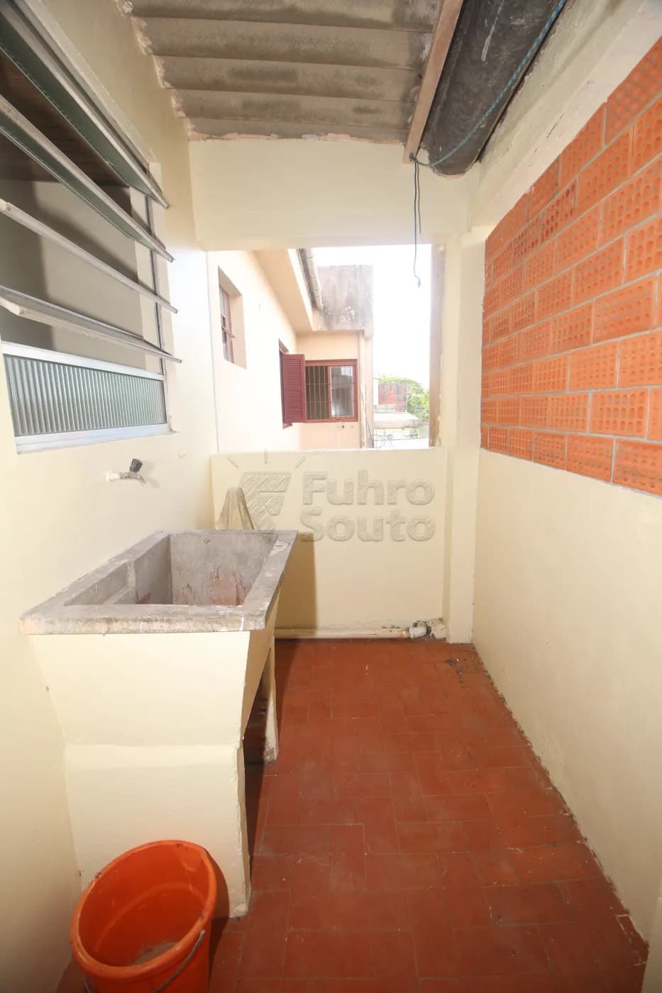 qcd3ji-pelotas-casa-padrao-centro-28-02-2025_10-36-49-39.webp