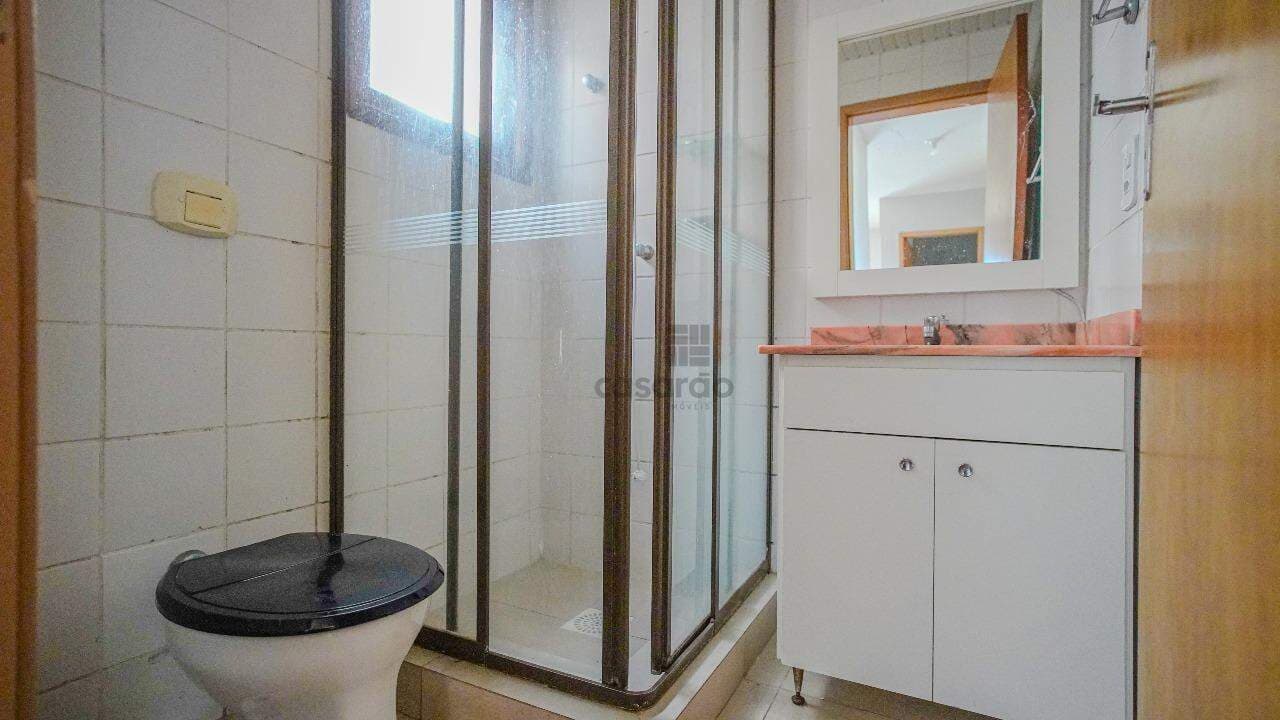 qco46w-apartamento-3-quartos-no-pelotas-banheiro-social.jpg
