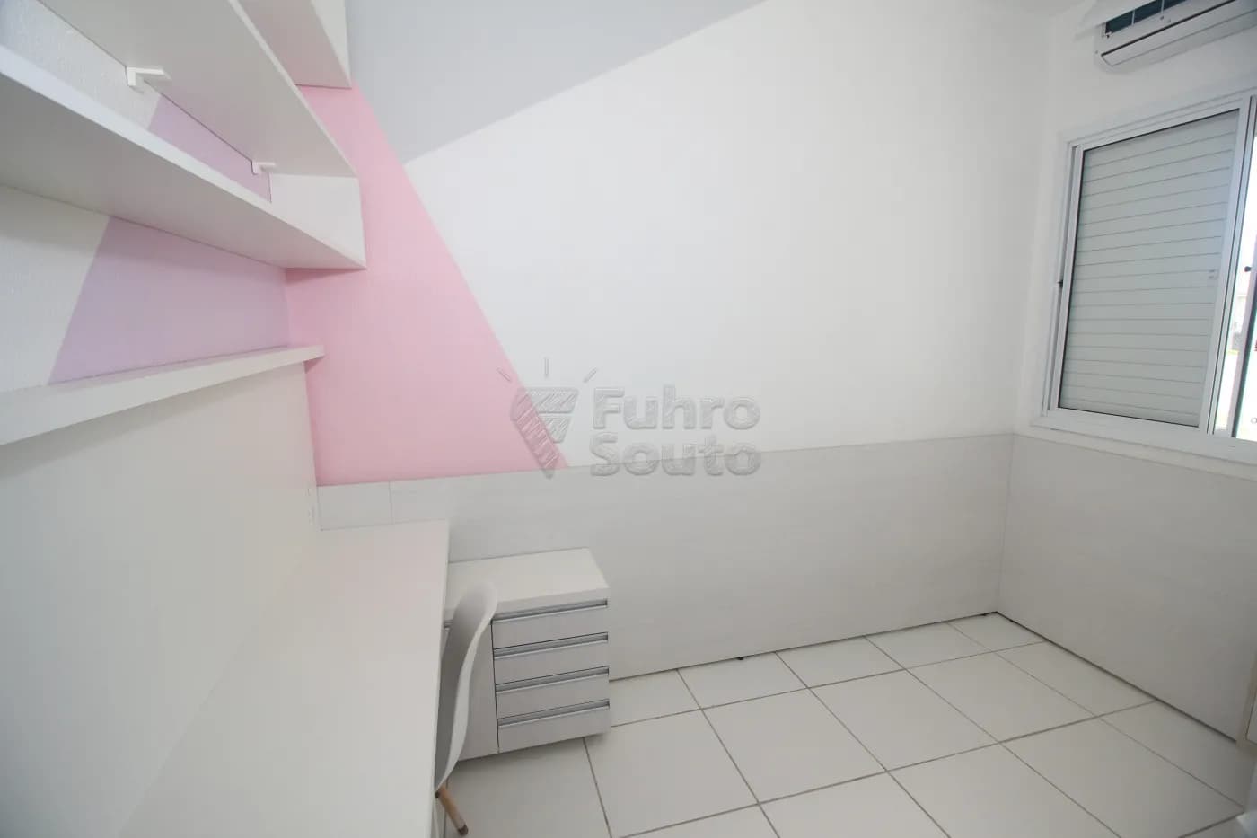 qdjugq-pelotas-casa-condominio-areal-11-12-2024_01-43-21-15.webp