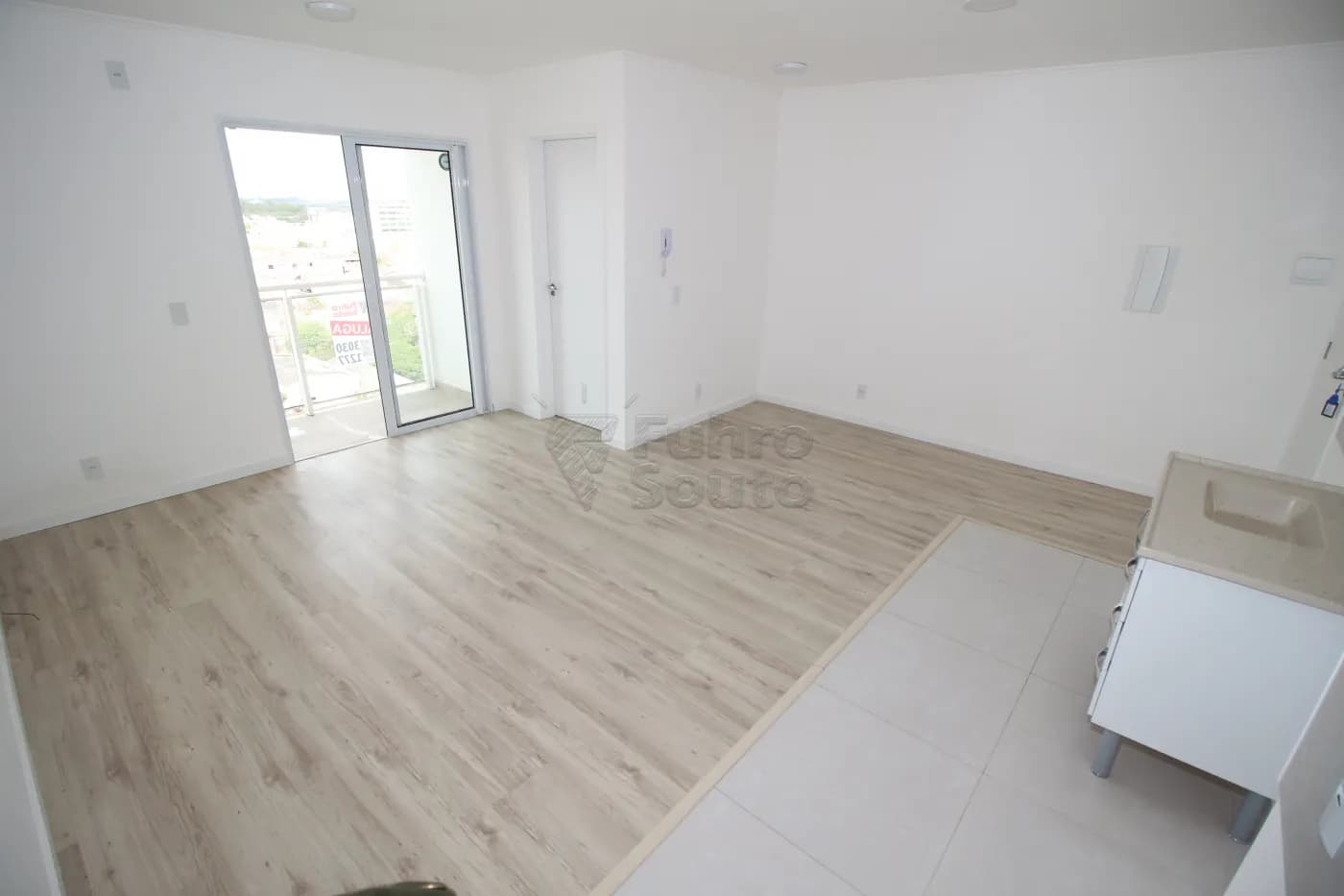 qe540m-pelotas-apartamento-loft-studio-tres-vendas-15-06-2024_18-30-34-5.webp