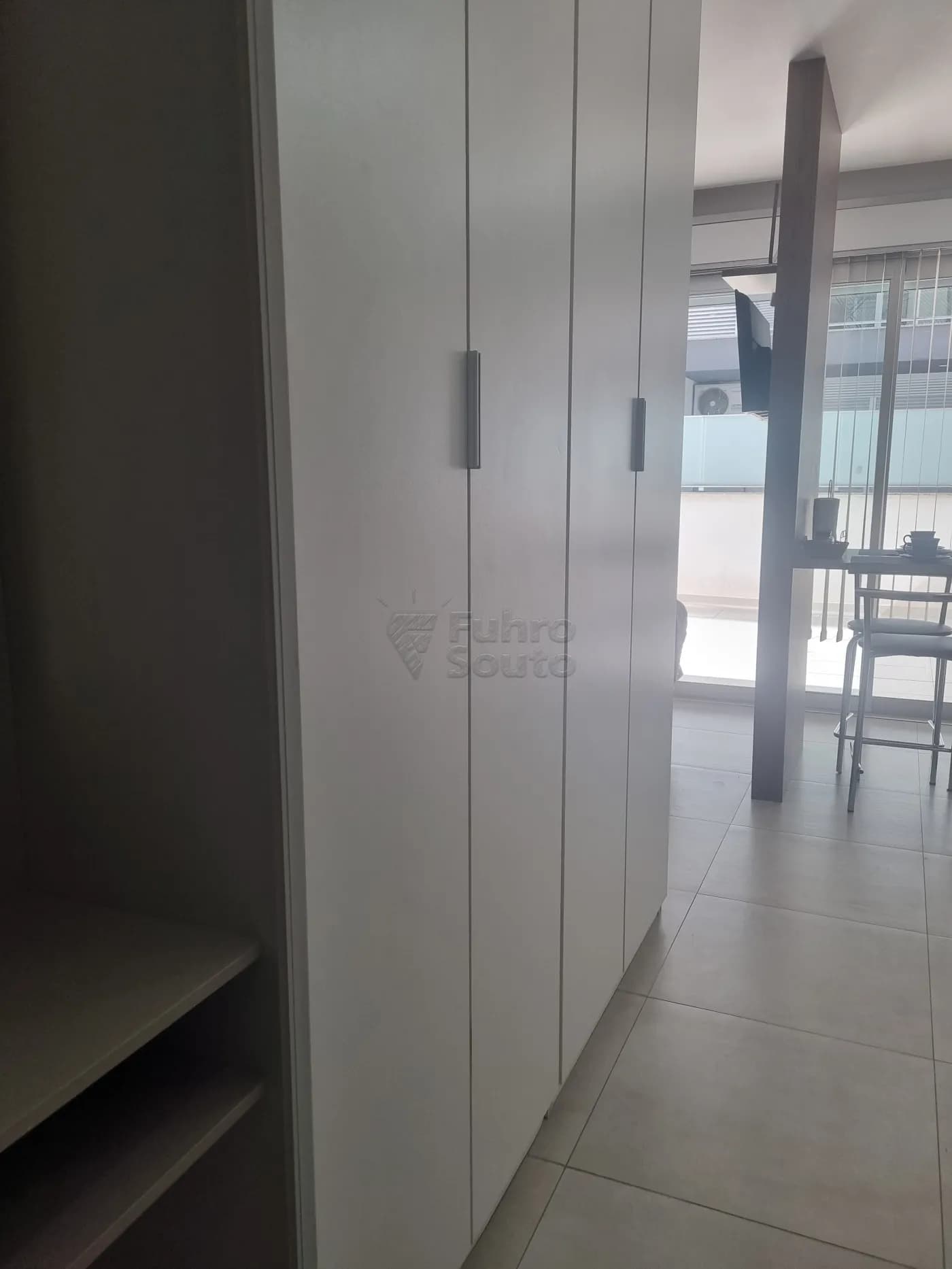 qg4gw-pelotas-apartamento-loft-studio-centro-06-03-2024_11-17-01-21.webp