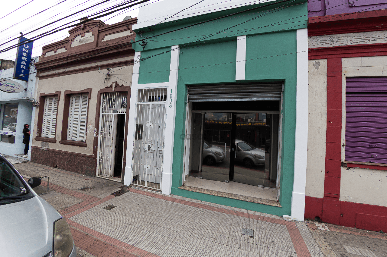 qh5nei-casa-comercial-no-pelotas-fachada-imovel.png