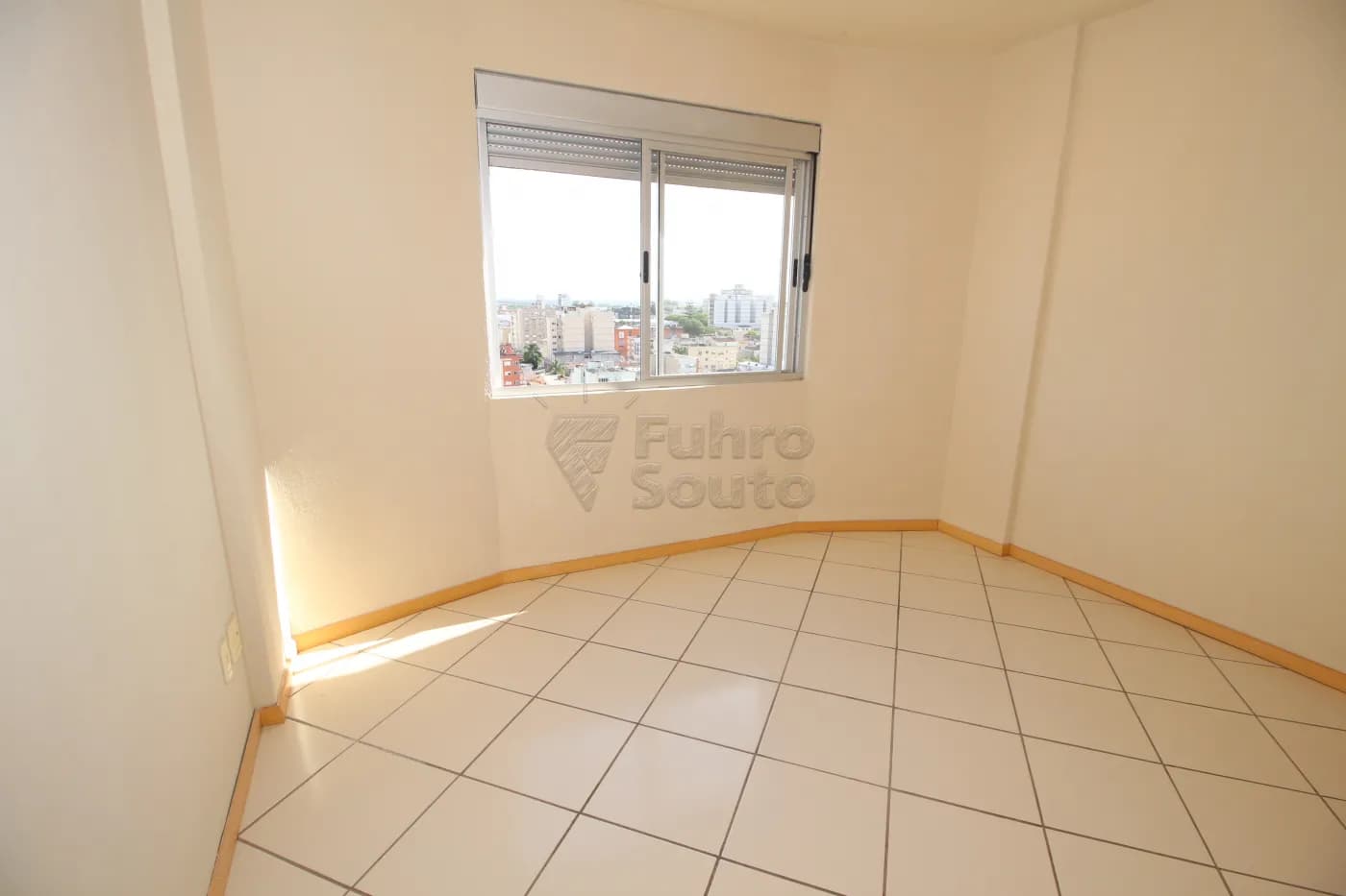 qj4jr8-pelotas-apartamento-padrao-centro-19-12-2024_19-49-34-8.webp