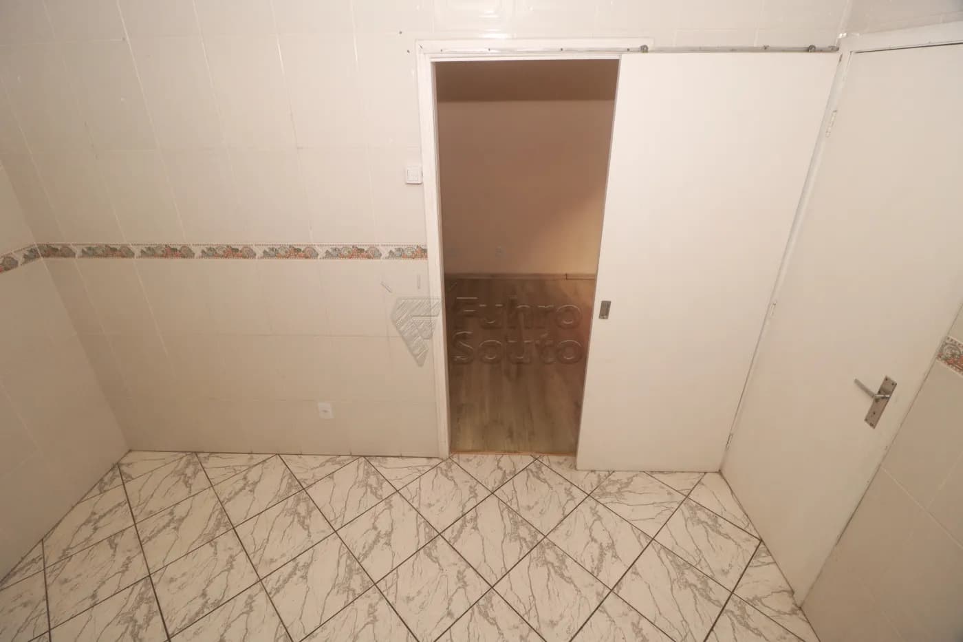 qjsnwq-pelotas-apartamento-padrao-centro-07-01-2026_02-03-09-695de90d1008f.webp