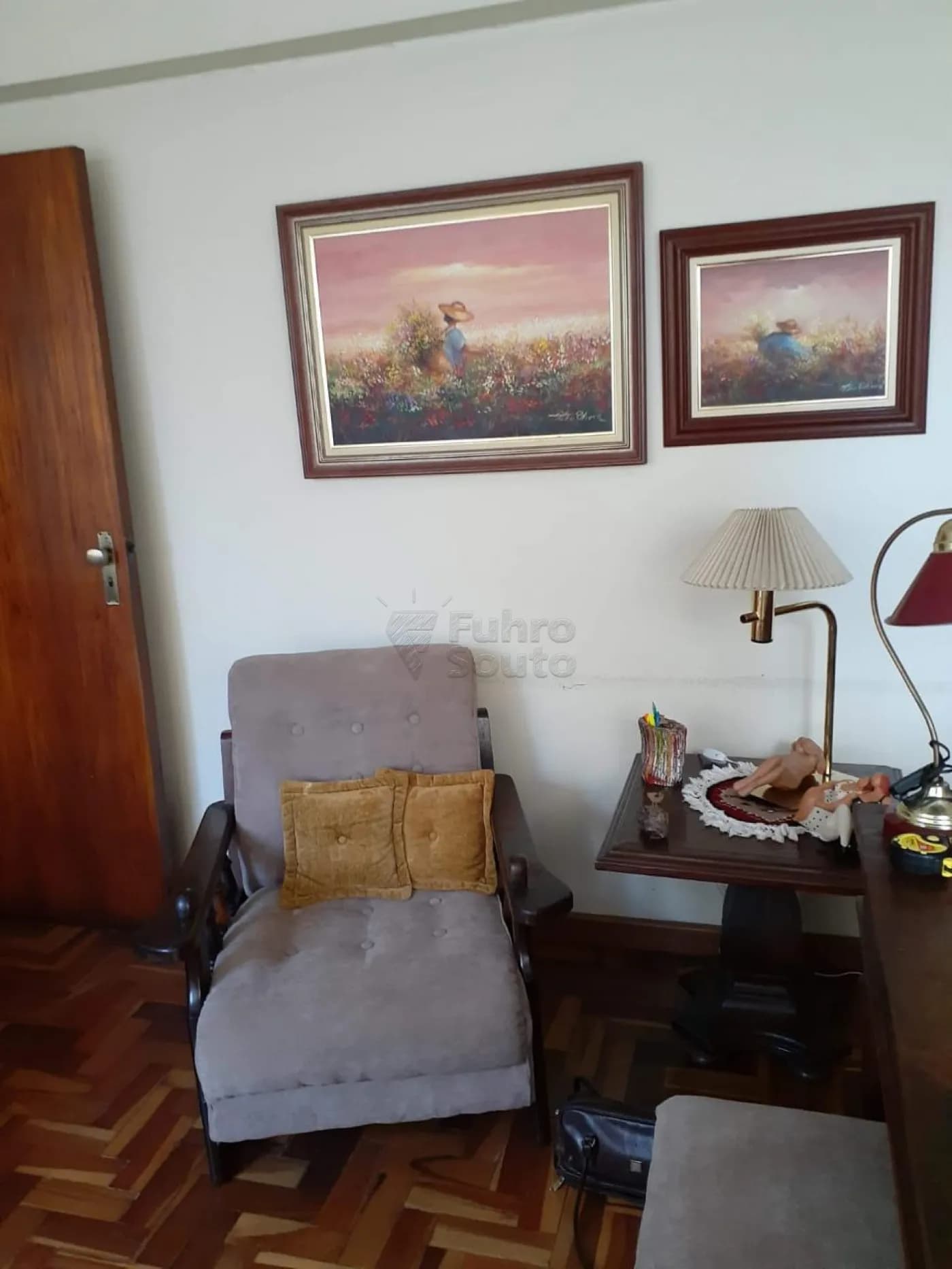 qk24cj-pelotas-comercial-sala-em-condominio-centro-26-06-2024_12-30-37-7.webp