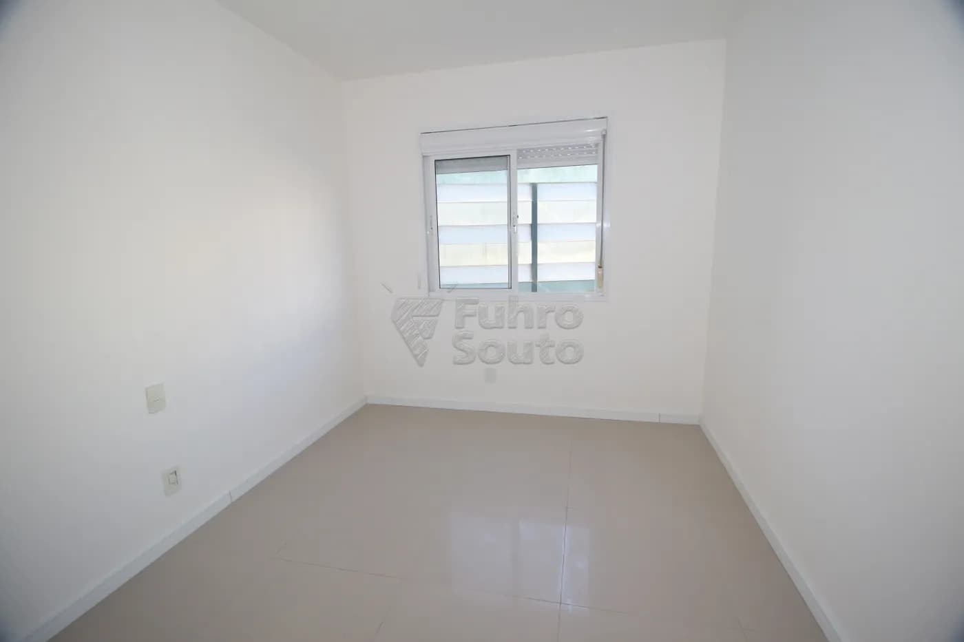 qkwq28-pelotas-apartamento-padrao-areal-29-07-2024_23-30-54-13.webp