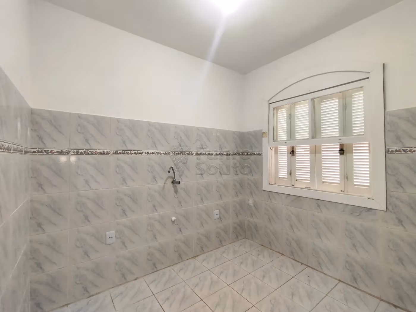 qlxg4ro-pelotas-casa-padrao-tres-vendas-20-01-2026_13-20-01-696fab31bbf21.webp