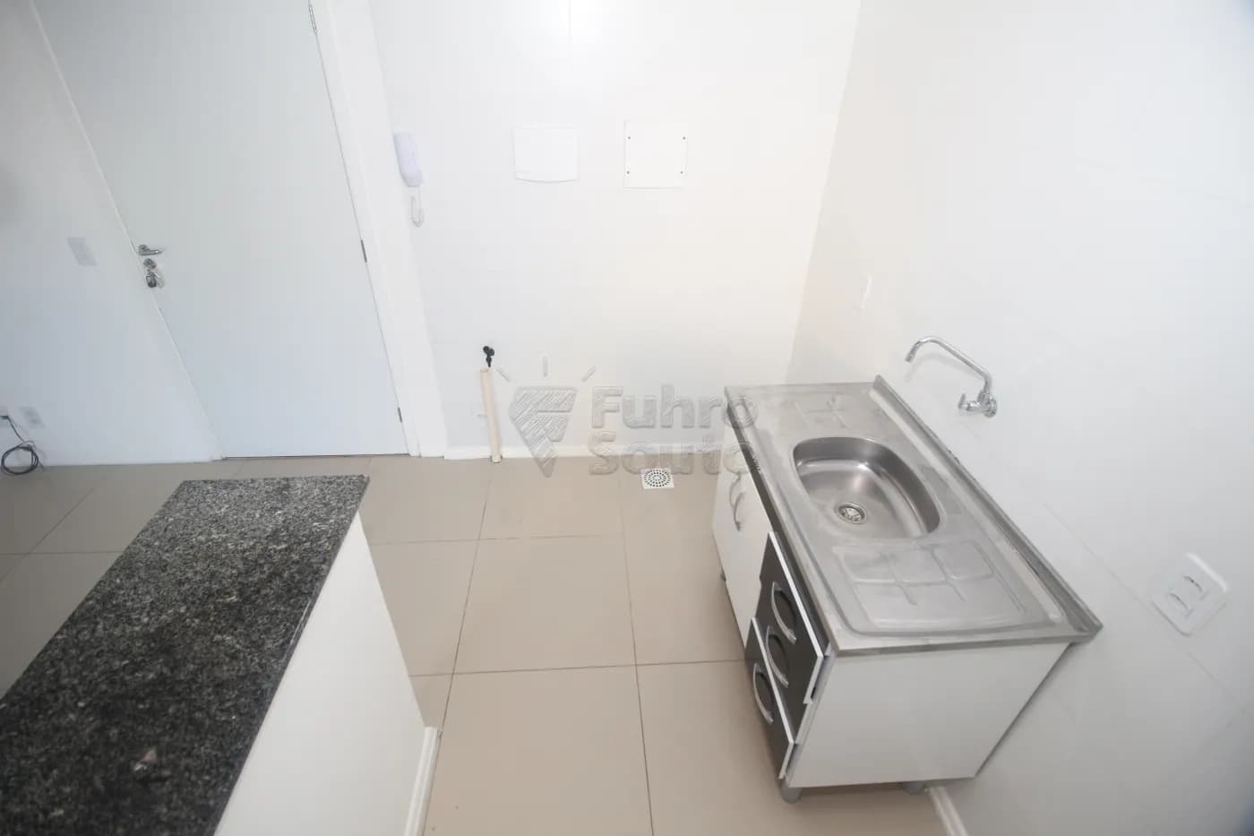 qo8epd-pelotas-apartamento-loft-studio-centro-09-09-2025_20-29-30-6.webp
