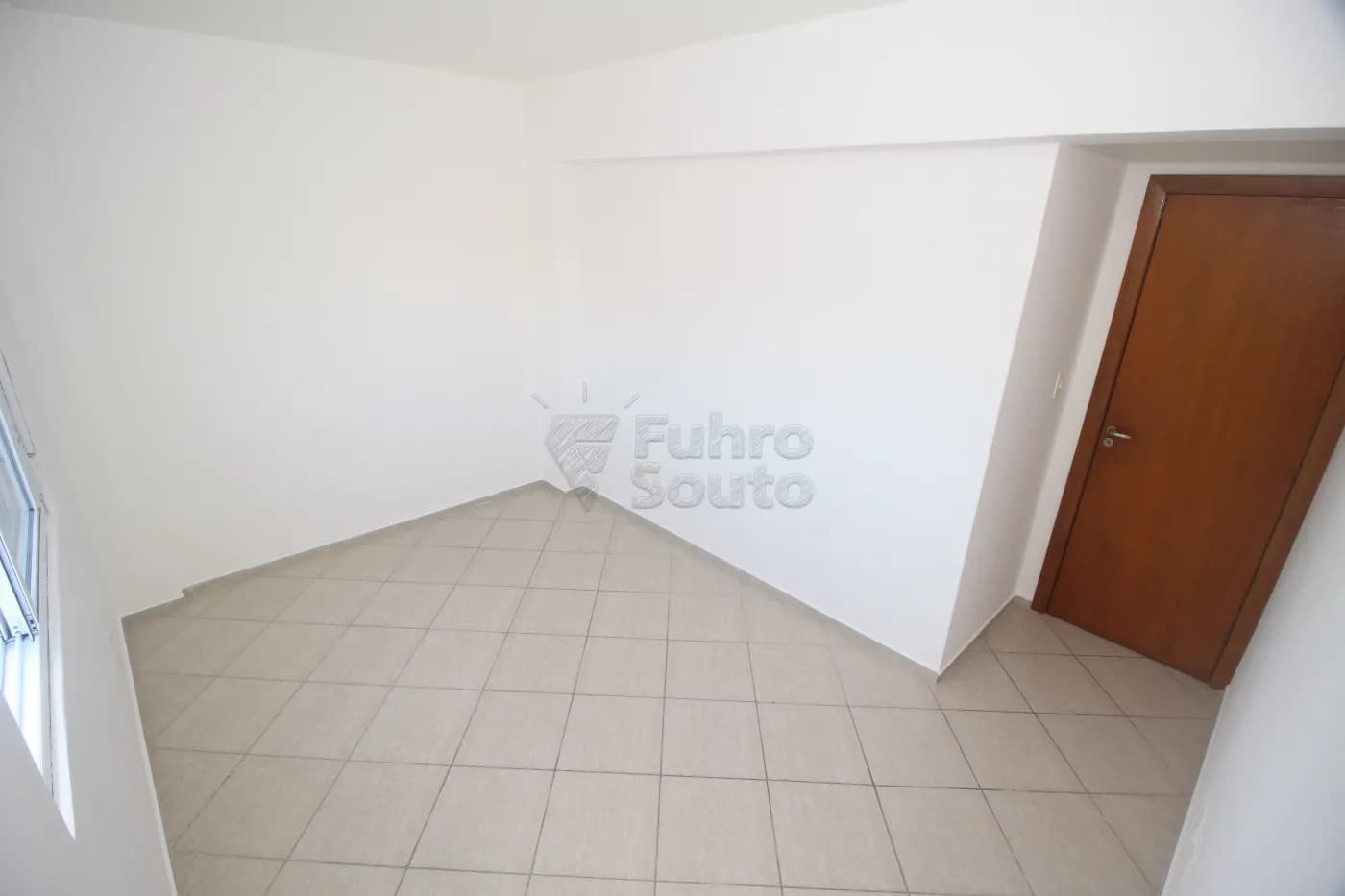 qozb1a-pelotas-apartamento-padrao-centro-27-10-2025_22-36-20-14.webp