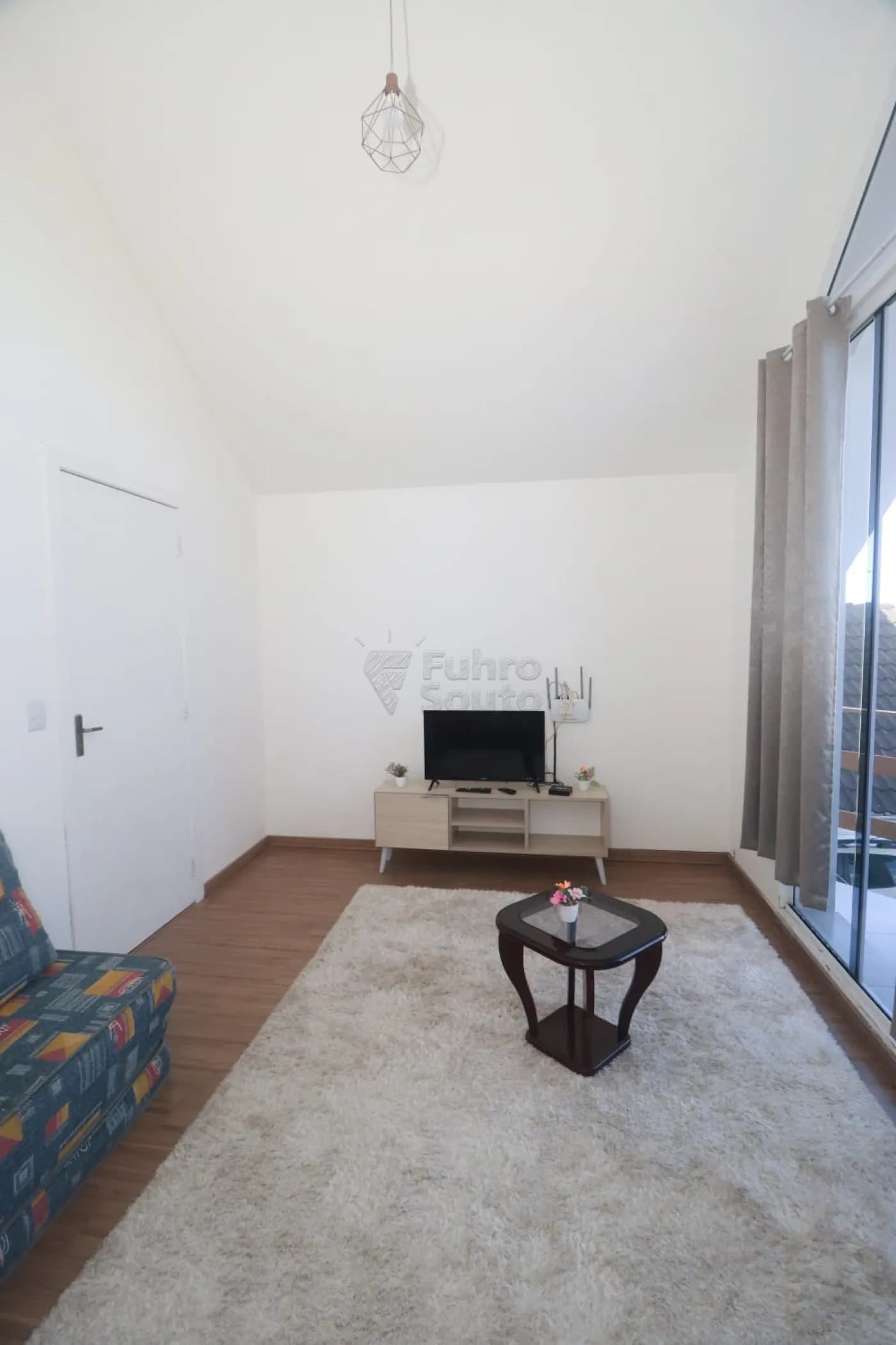 qqyqn-pelotas-casa-padrao-laranjal-22-05-2026_17-10-02-6a10b81ab753f.webp