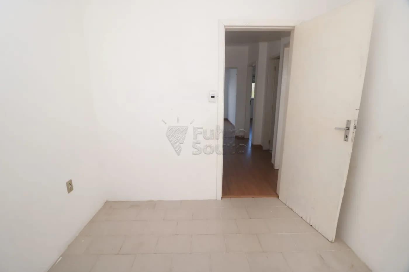 qrm0z8-pelotas-apartamento-fora-de-condominio-fragata-24-03-2026_12-35-07-69c2af2b2917d.webp