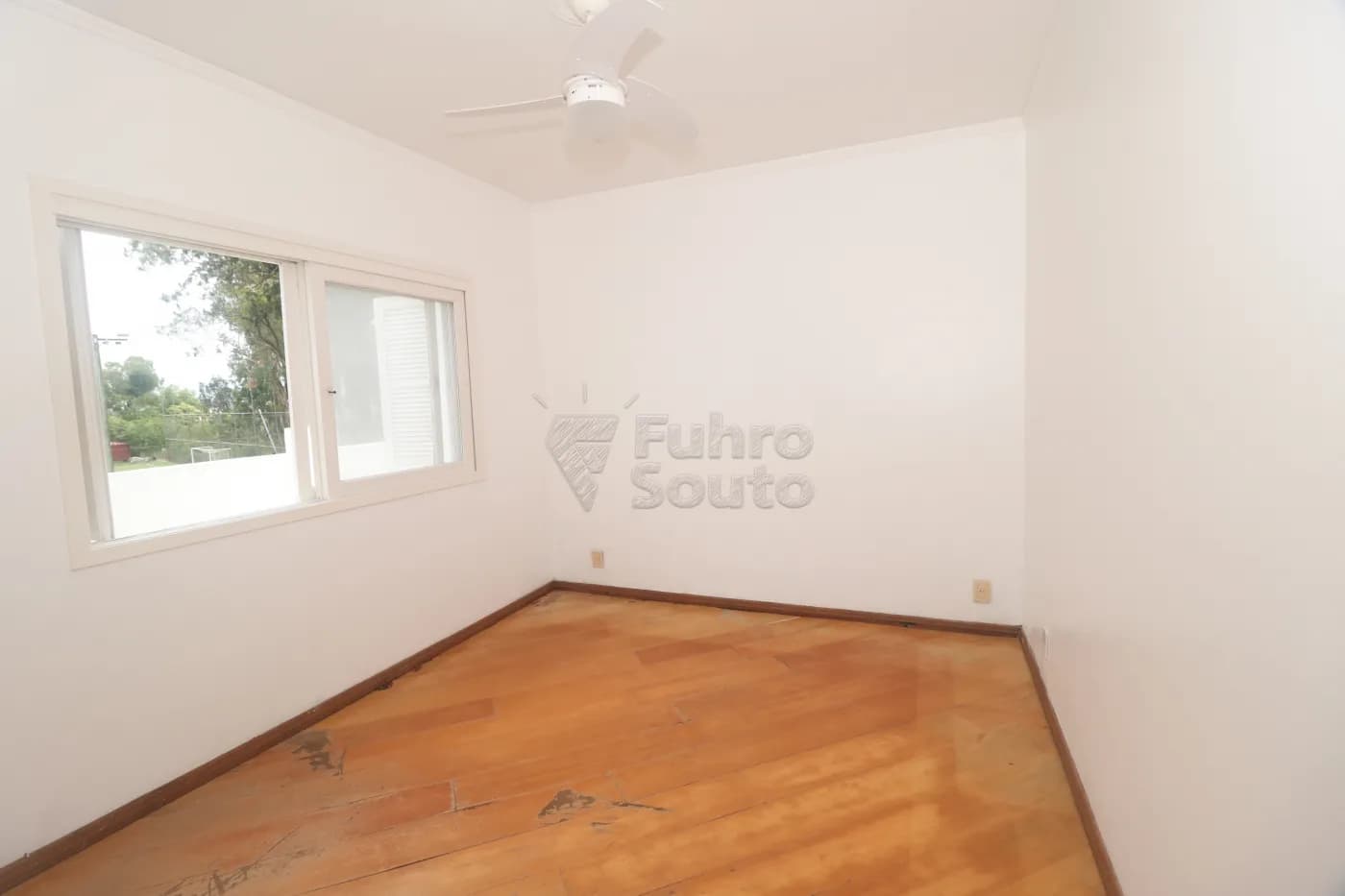 qv7leo-pelotas-apartamento-padrao-centro-18-03-2026_21-16-44-69bb406cdad52.webp