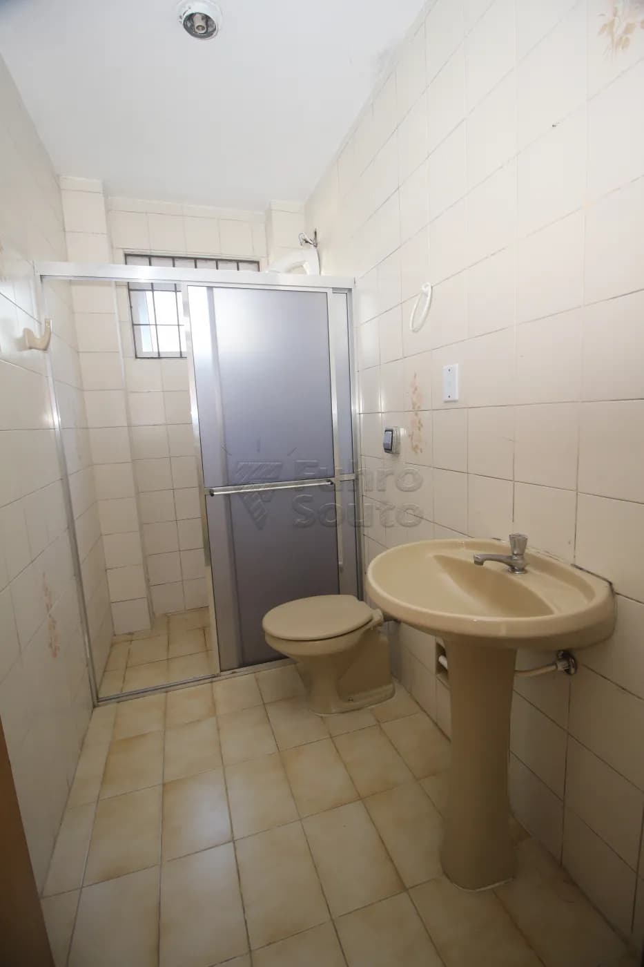 qxqip-pelotas-apartamento-padrao-tres-vendas-21-02-2025_00-01-20-23.webp